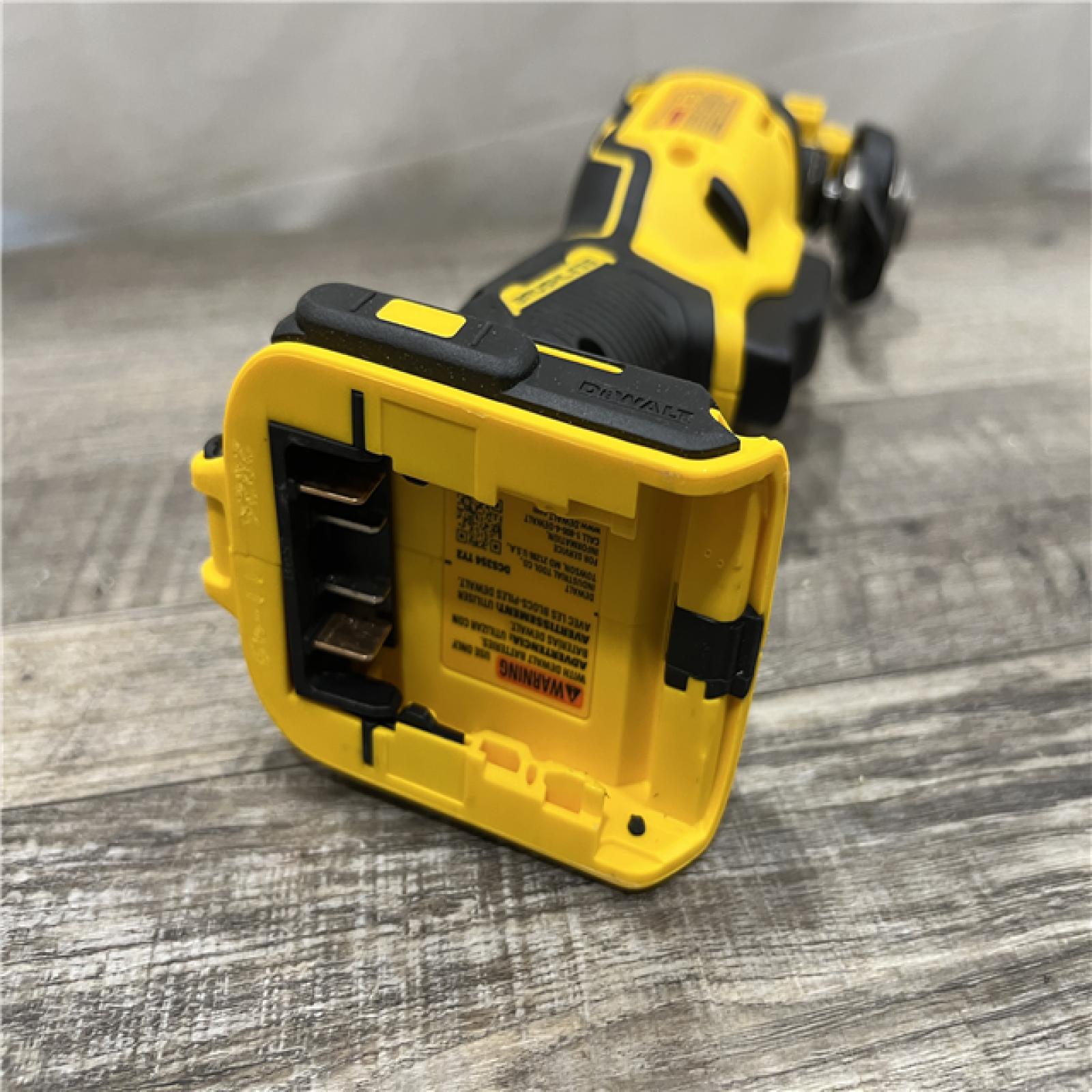 AS-IS DEWALT ATOMIC 20V MAX Cordless Brushless Oscillating Multi Tool (Tool Only)