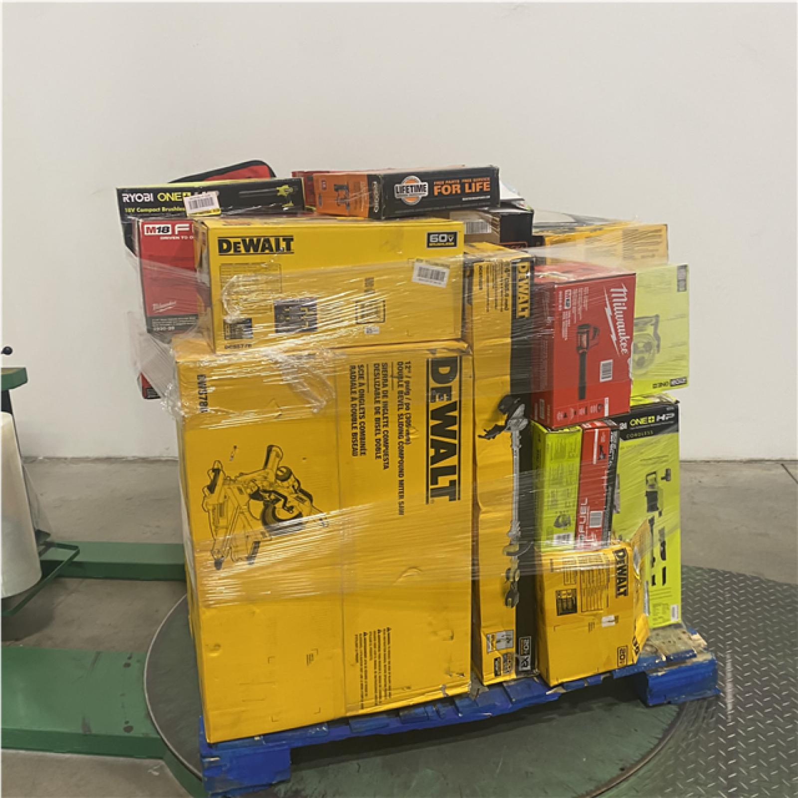 Dallas Location - As-Is Tool Pallet