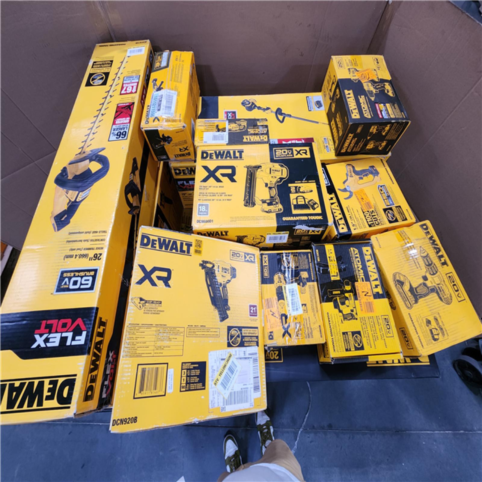 California NEW Tool Pallet