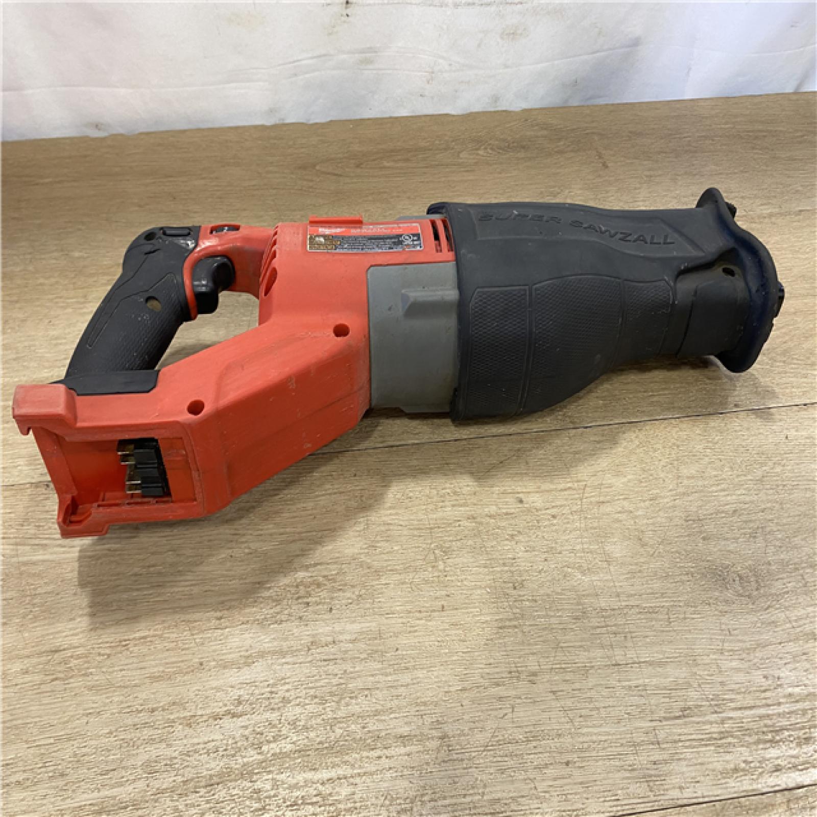 AS-IS Milwaukee FUEL 18V Lithium-Ion Brushless Cordless Super SAWZALL Orbital Reciprocating Saw (Tool-Only)