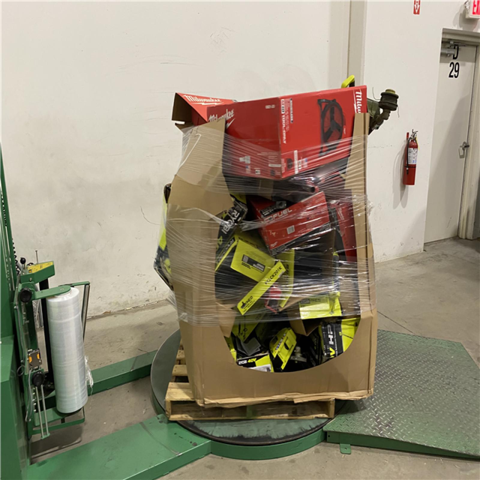 Dallas Location - As-Is Tool Pallet