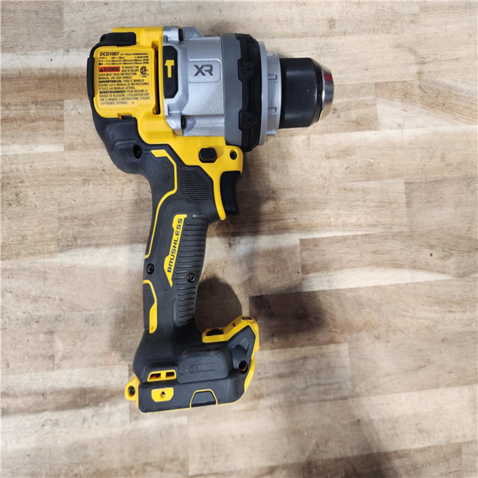 HOUSTON LOCATION - AS-IS DEWALT 20V XR Lithium-Ion Cordless Hammer Drill Kit