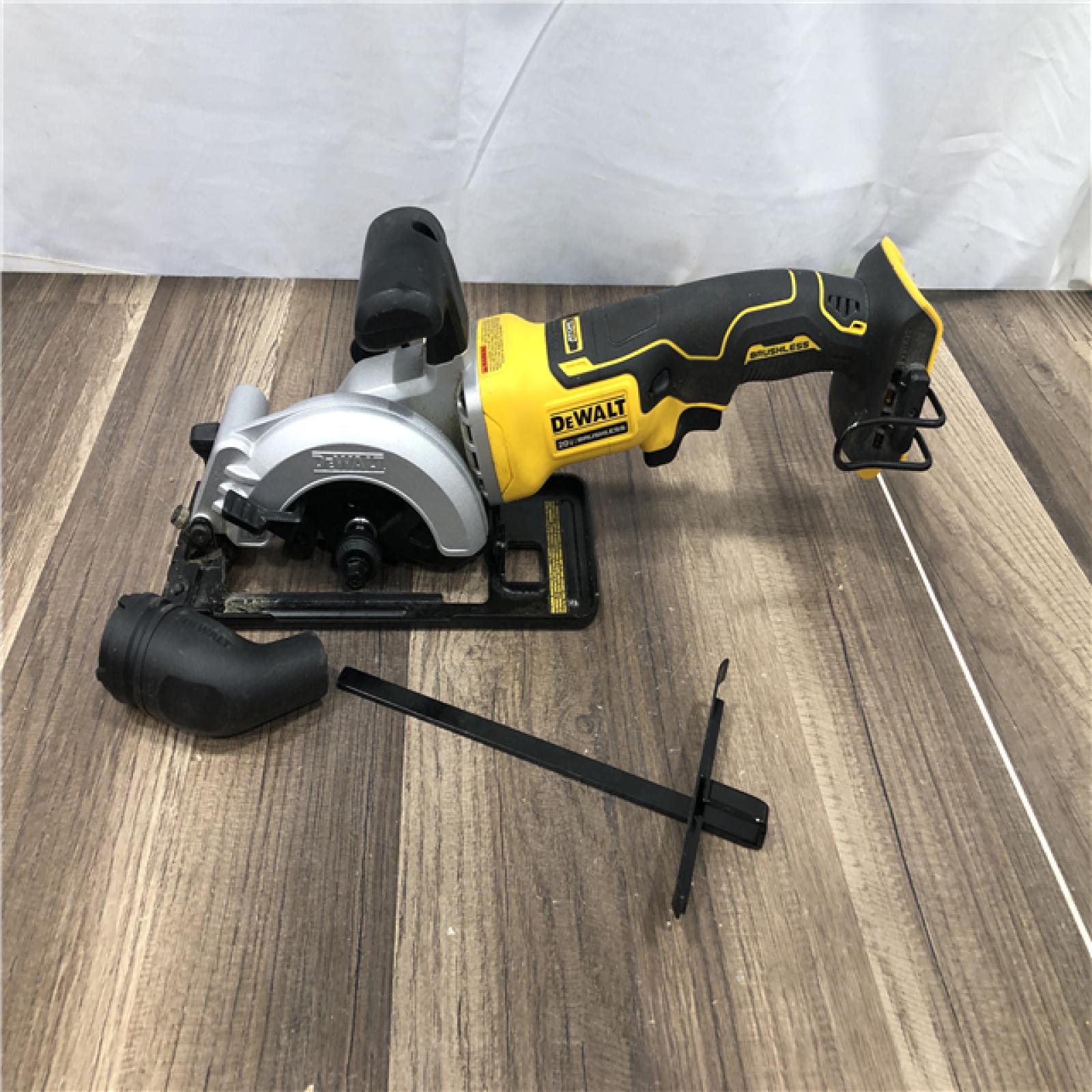 AS-IS DEWALT ATOMIC 20V MAX Cordless Brushless 4-1/2 in. Circular Saw (Tool Only)