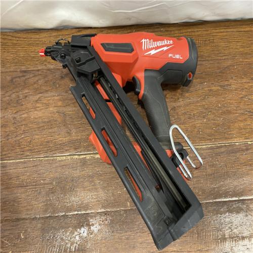 AS-IS Milwaukee 2839-20 M18 FUEL 15 Ga. 18 Volt Brushless Angled Finish Nailer