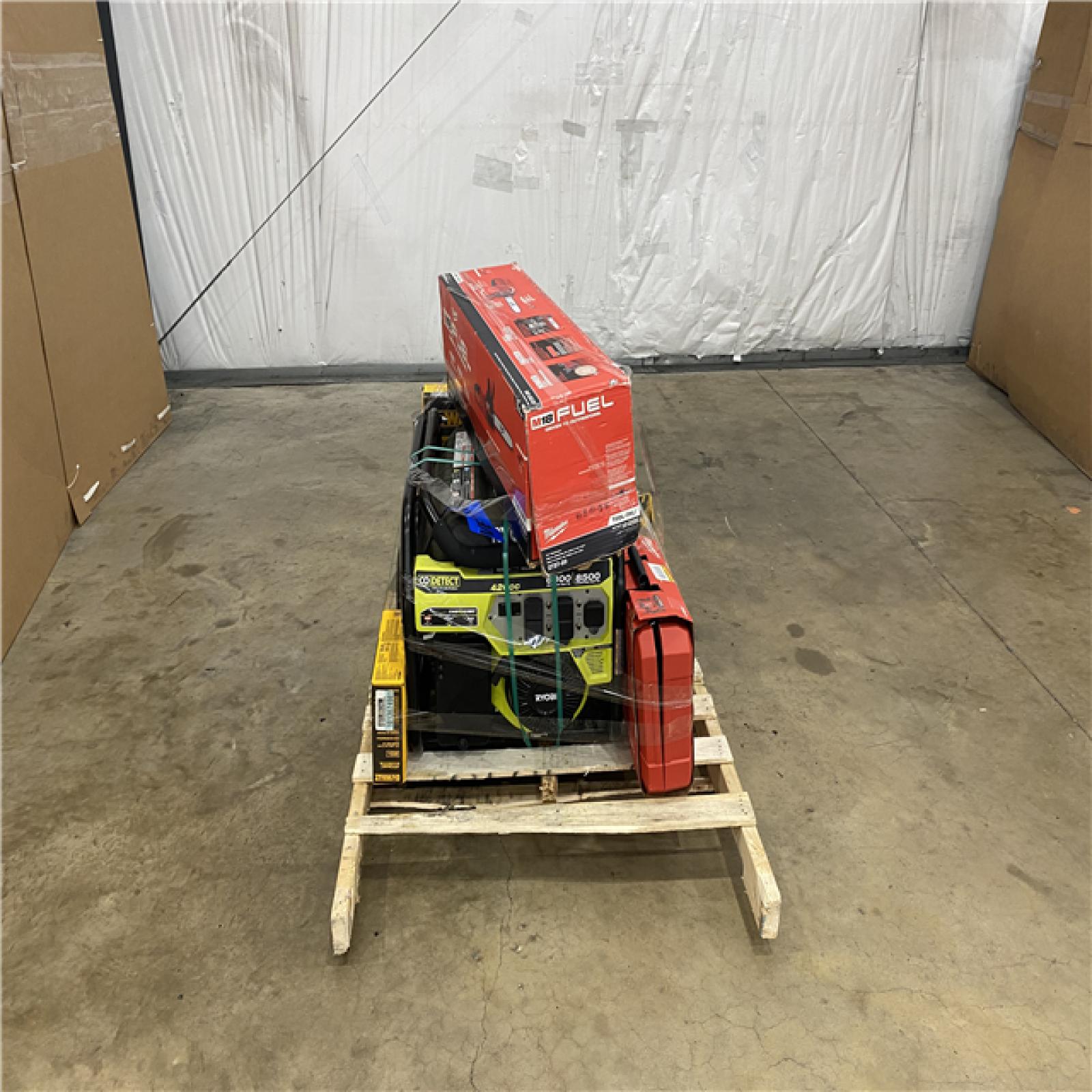 Houston Location AS IS - Tool Pallet