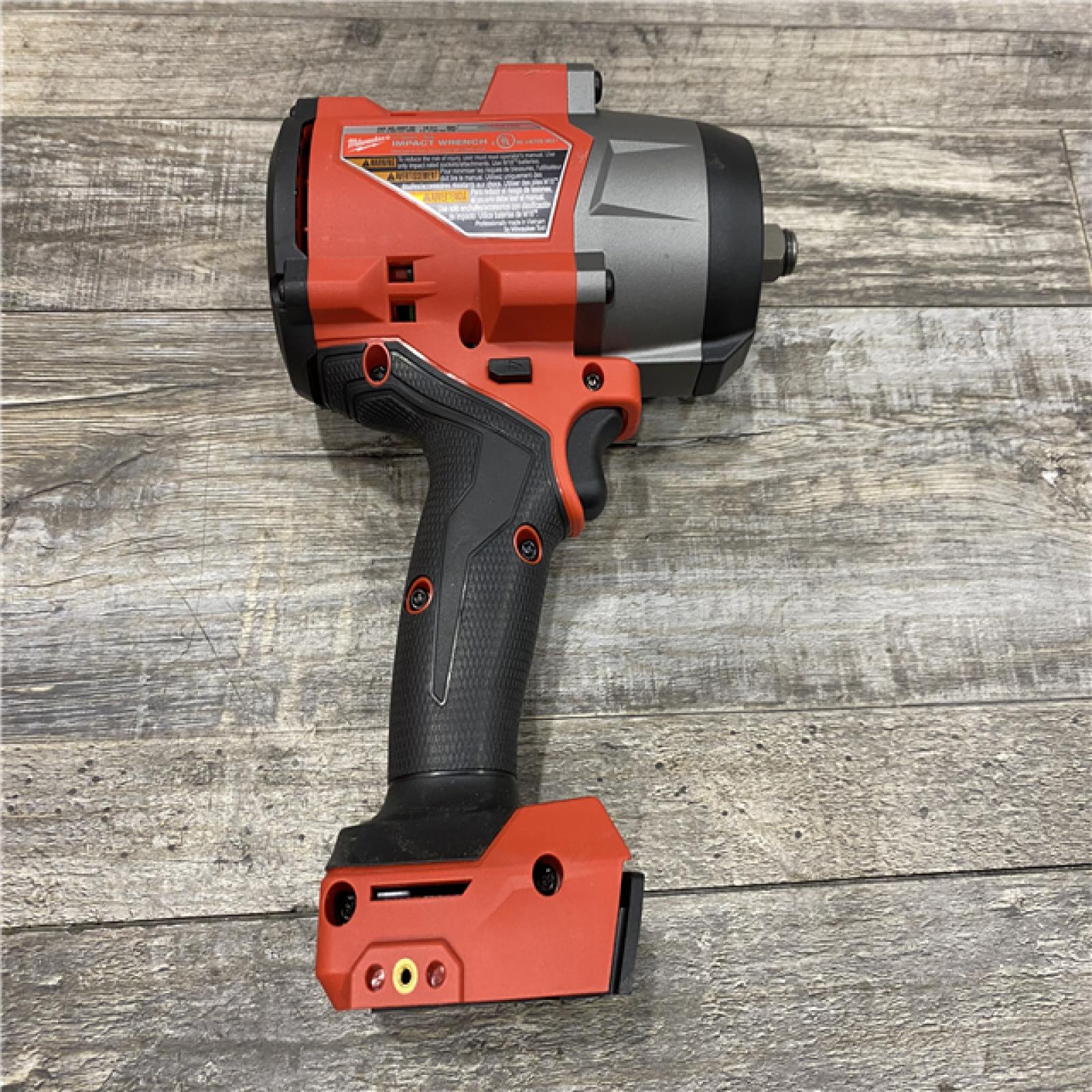 AS-IS Milwaukee  FUEL 18V Lithium-Ion Brushless Cordless 1/2 in. Impact Wrench with Friction Ring (Tool-Only)