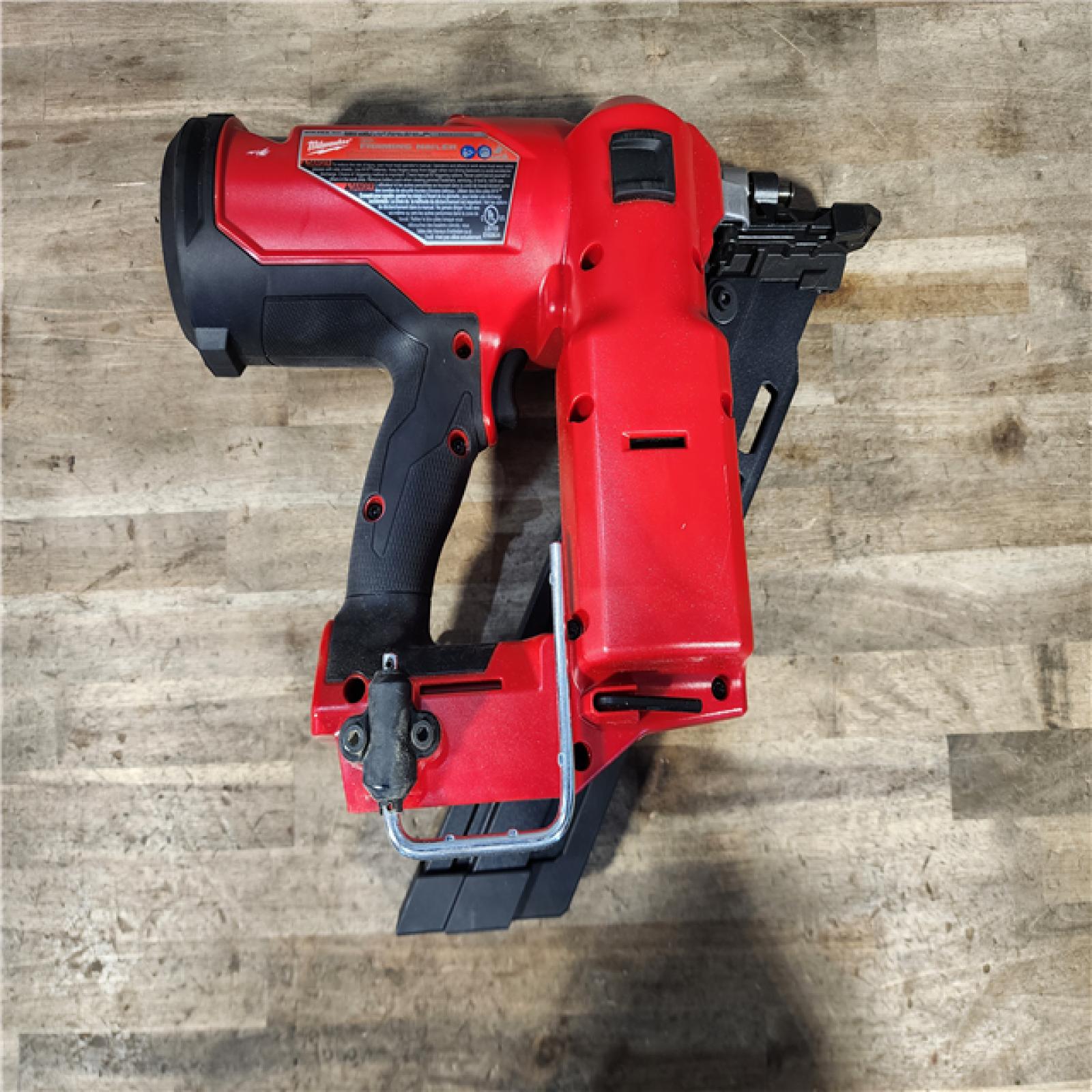 HOUSTON LOCATION - AS-IS Milwaukee M18 FUEL 30 Degree Framing Nailer (TOOL ONLY)