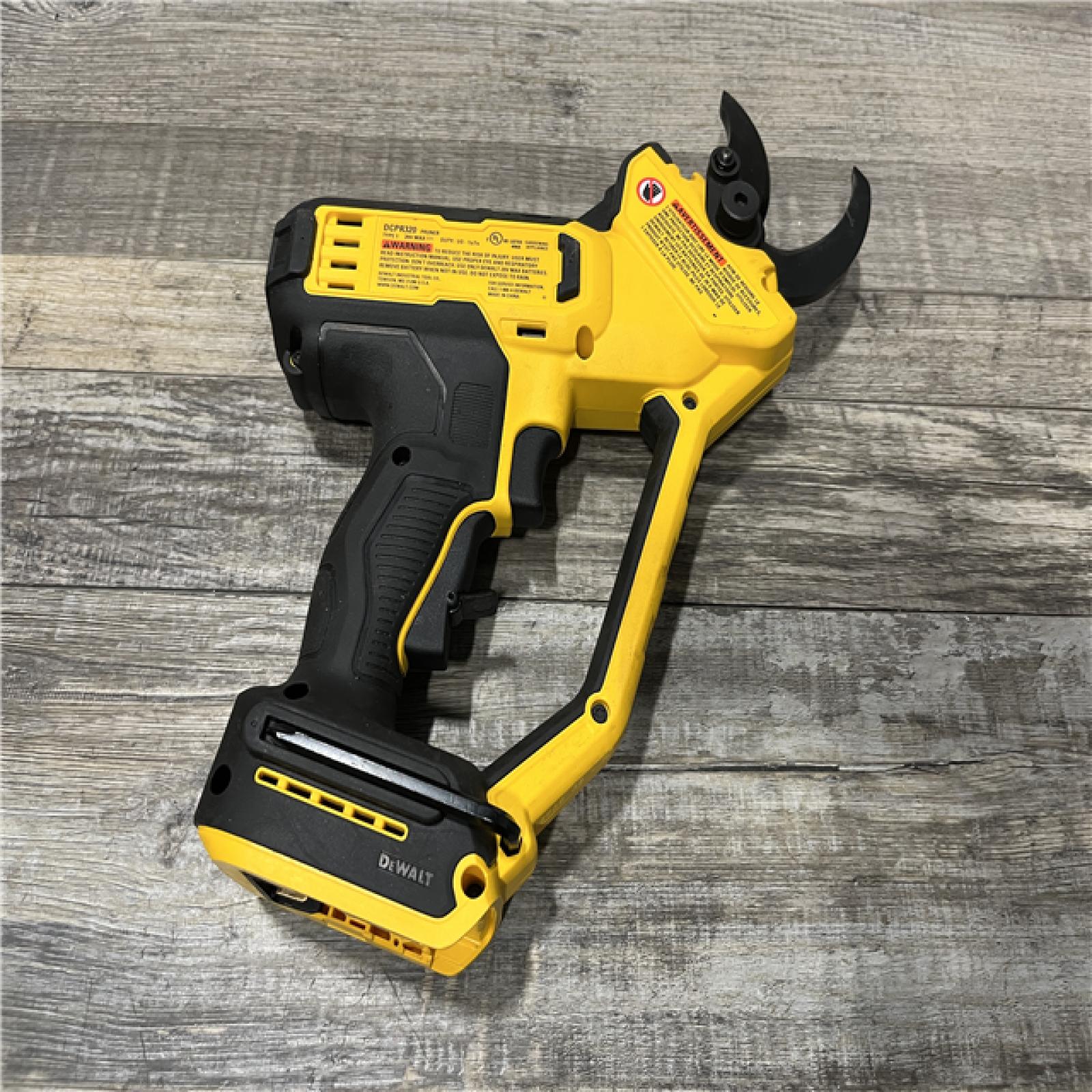 AS-IS DEWALT 20-Volt MAX 1 -1/2 in. Capacity Cordless Battery Powered Pruner (Tool Only)