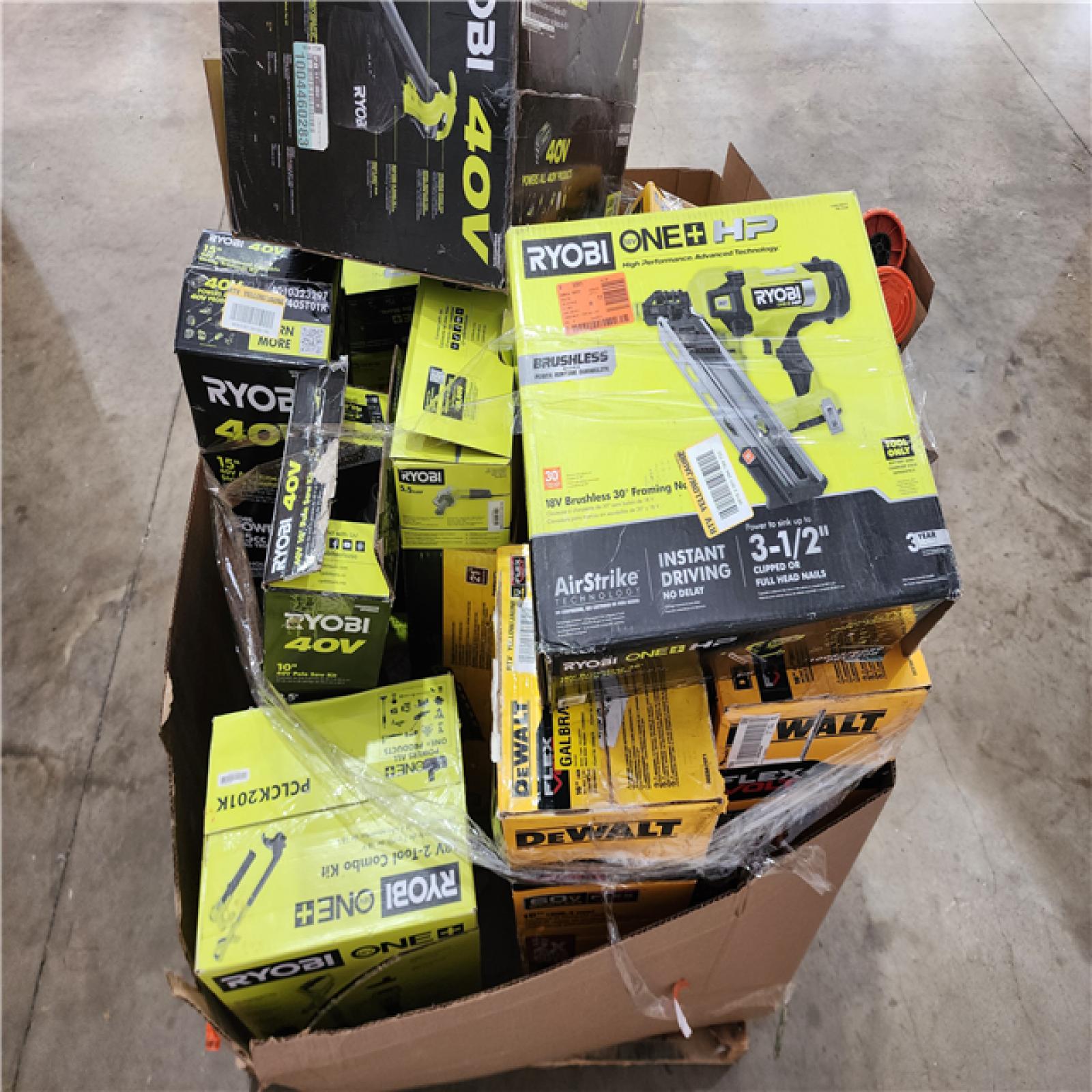 HOUSTON LOCATION - AS-IS TOOL PALLET