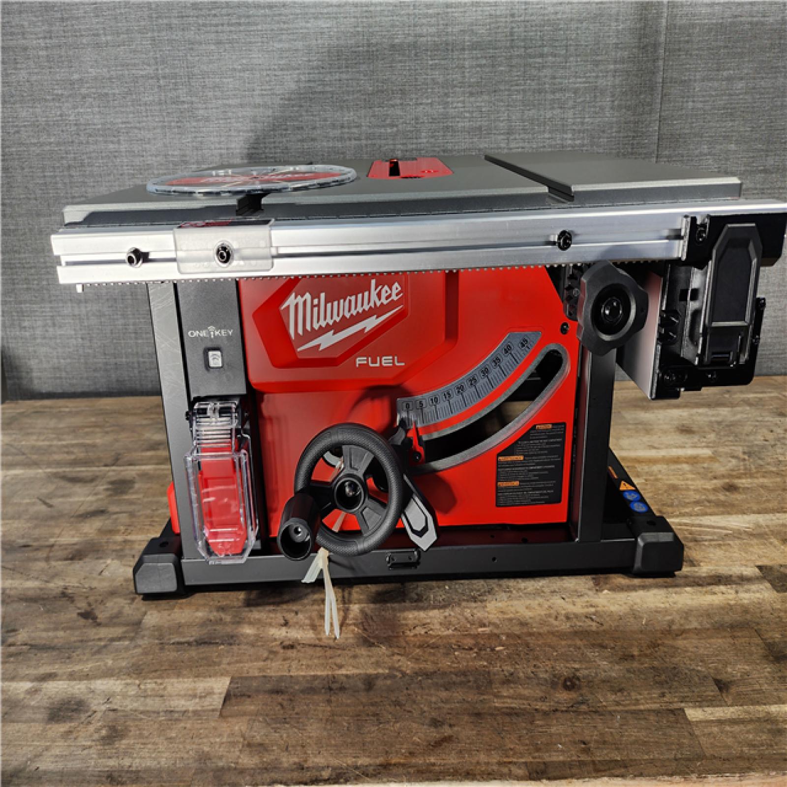 HOUSTON LOCATION - AS-IS (APPEARS LIKE NEW) Milwaukee M18 FUEL ONE-KEY 18-Volt Lithium-Ion Brushless Cordless 8-1/4 in. Table Saw (Tool-Only)