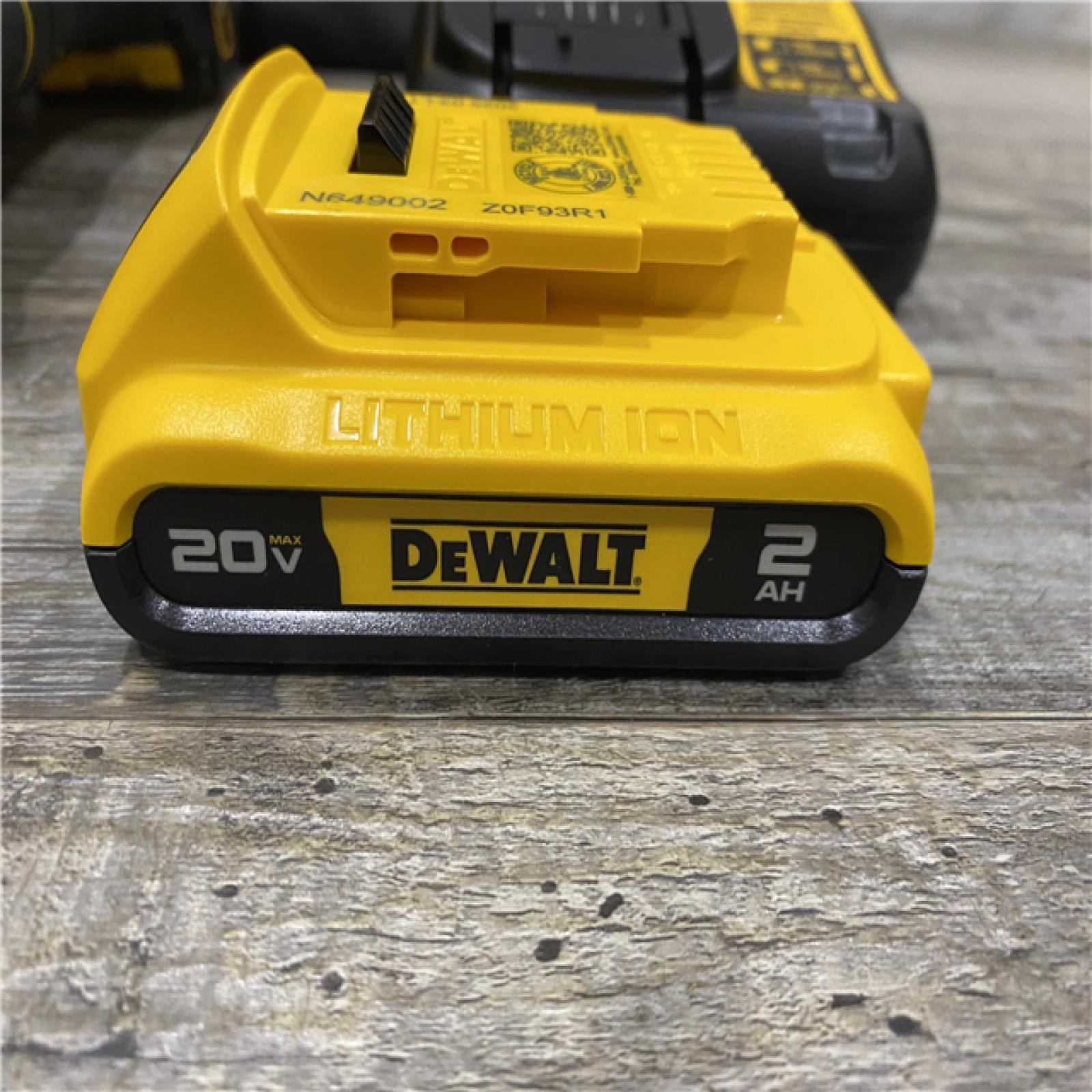 AS-IS DEWALT Atomic 20V Lithium-Ion Cordless Compact 1/2 in. Drill/Driver Kit