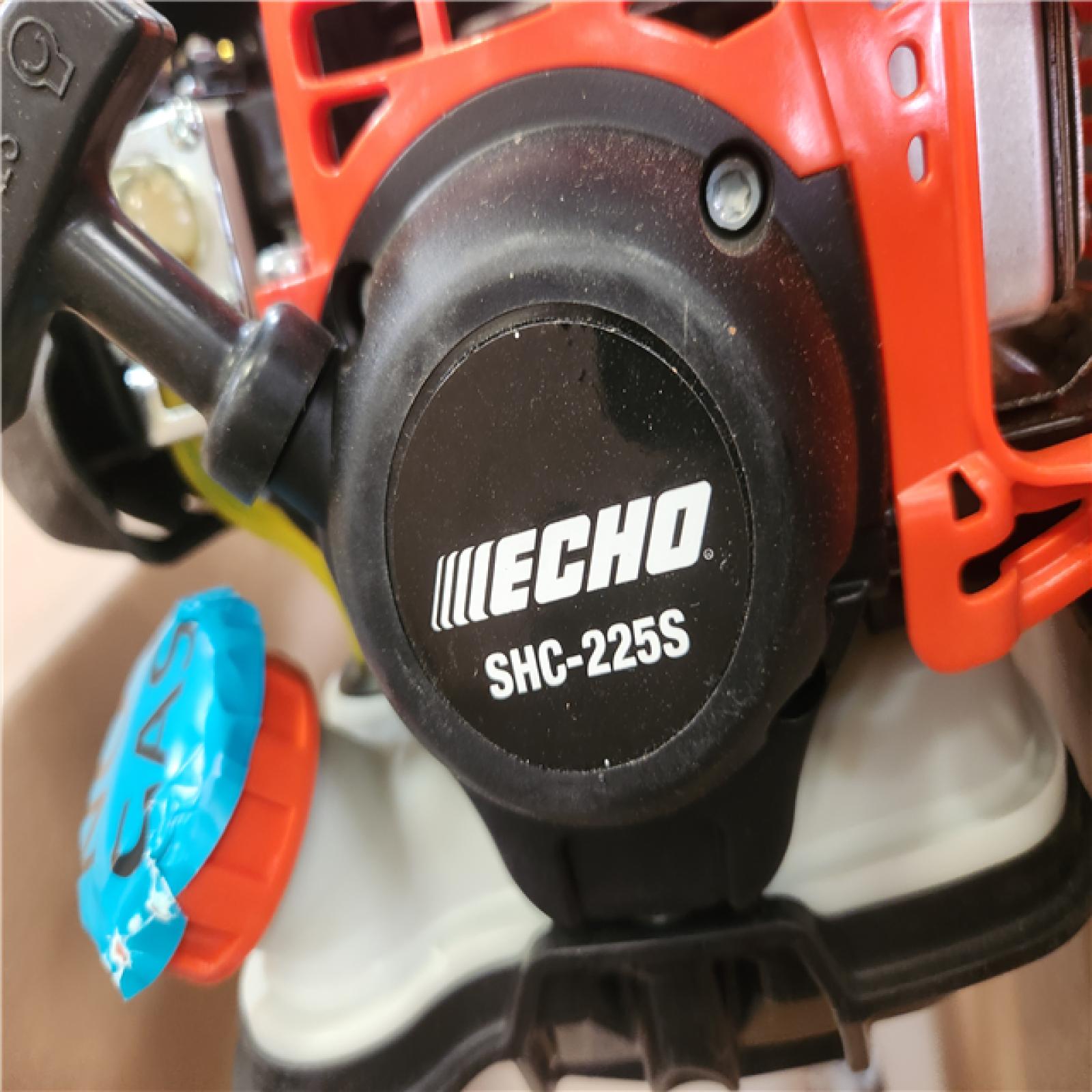 Phoenix LIKE NEW  ECHO 21 in. 21.2 cc Gas 2-Stroke Hedge Trimmer with 20 in. Shaft
