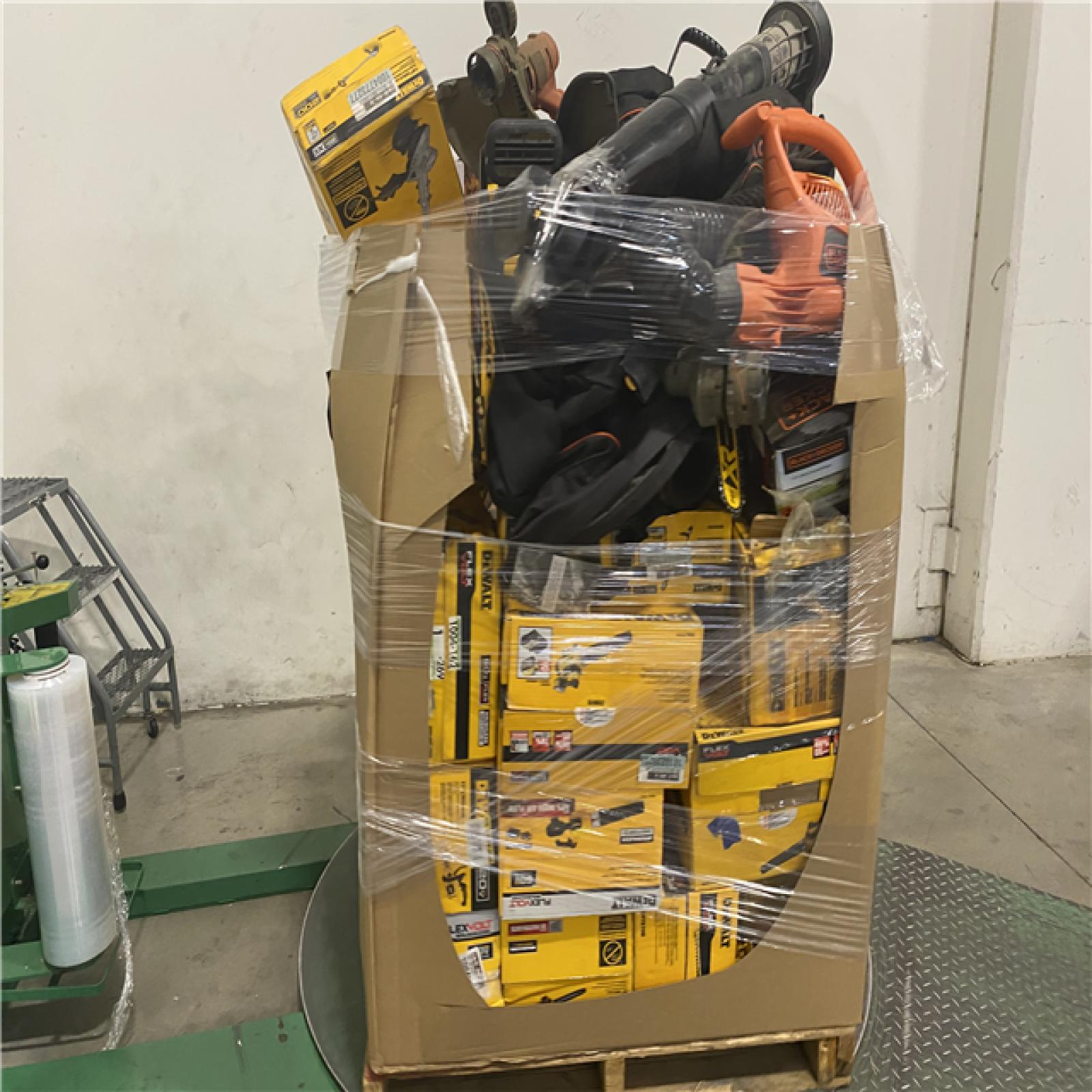 Dallas Location - As-Is DEWALT Tool Pallet