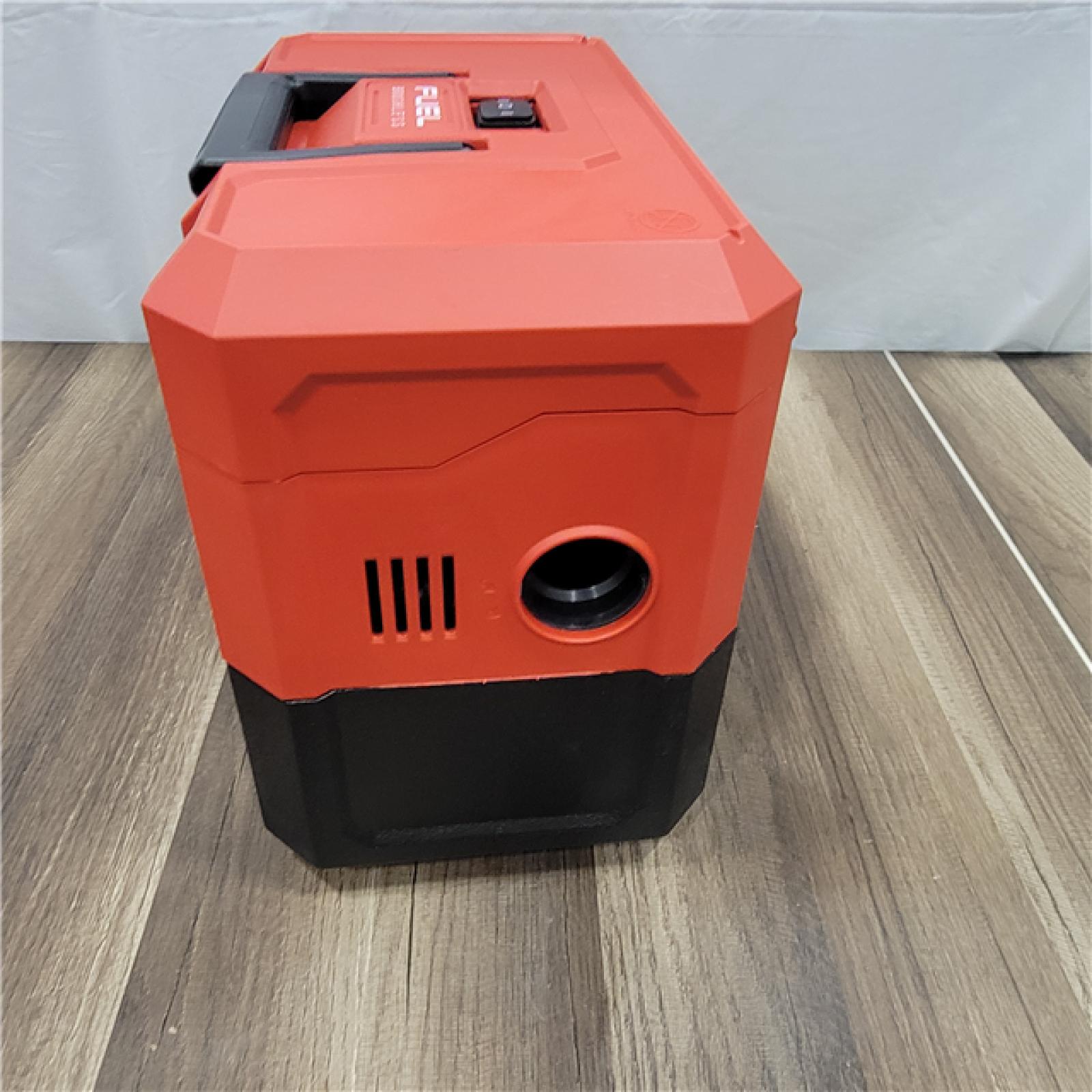 AS-IS Milwaukee Tools MLW0960-20 M12 Fuel Wet & Dry Vacuum Tool