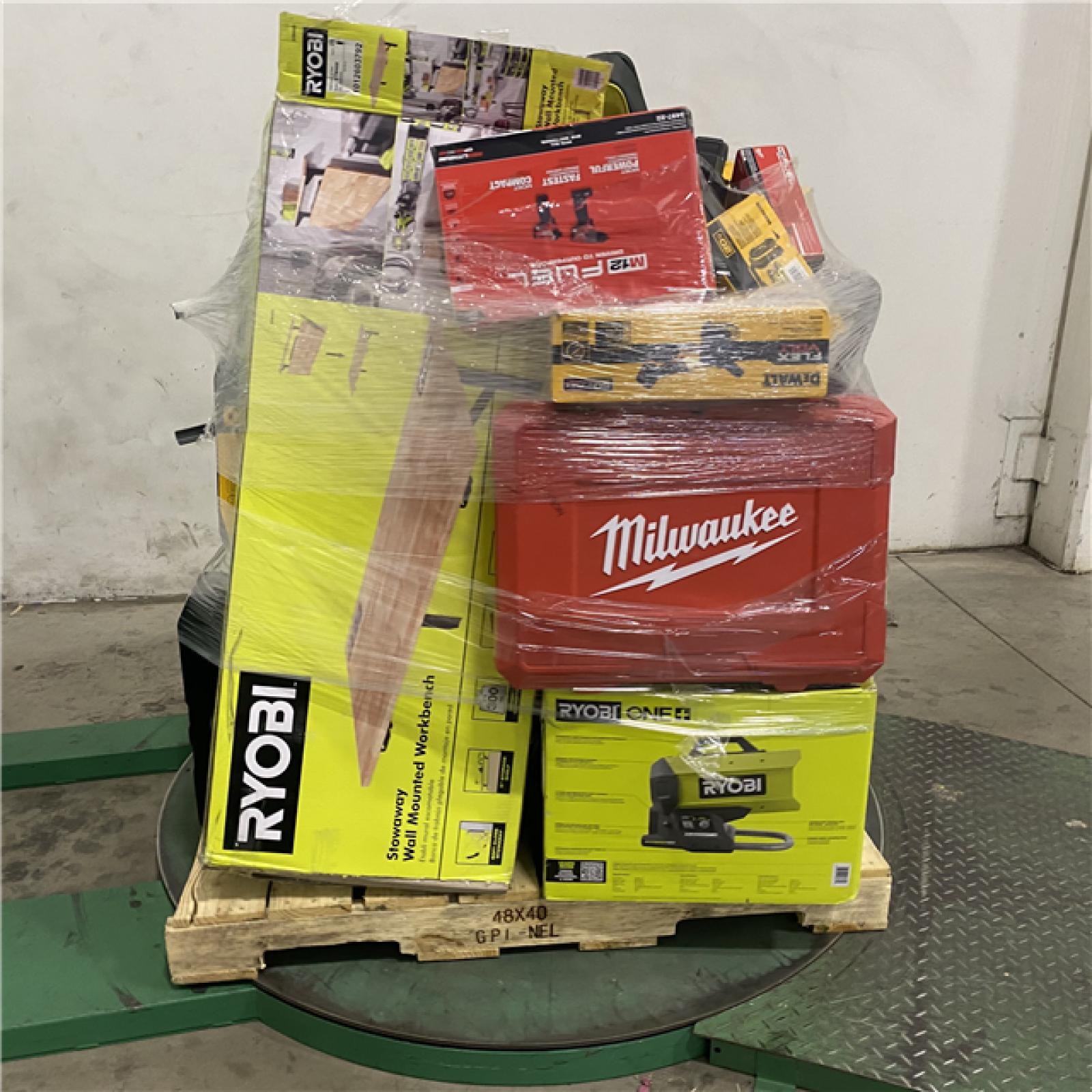 Dallas Location - As-Is Tool Pallet