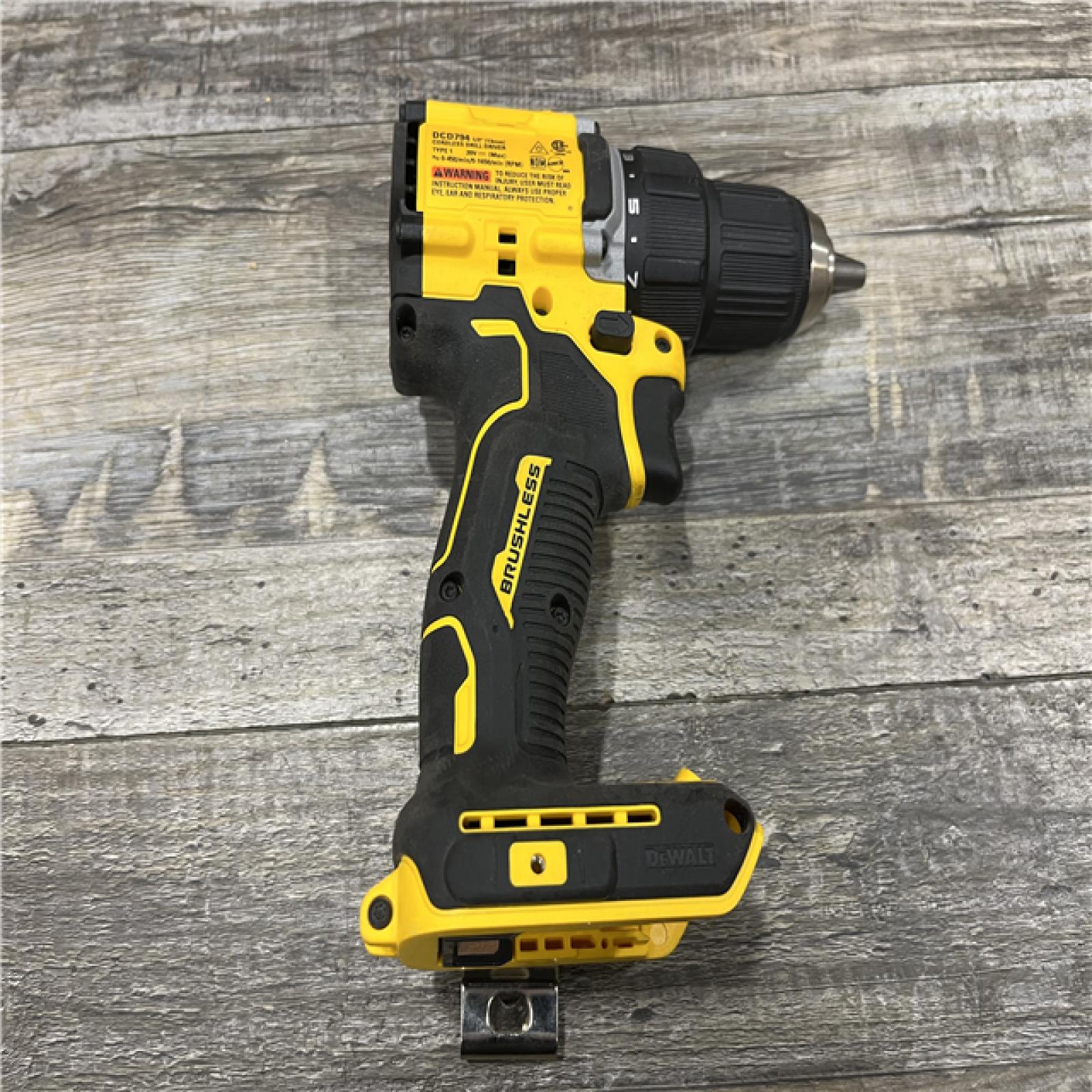 AS-IS DEWALT Atomic 20V Lithium-Ion Cordless Compact 1/2 in. Drill/Driver Kit