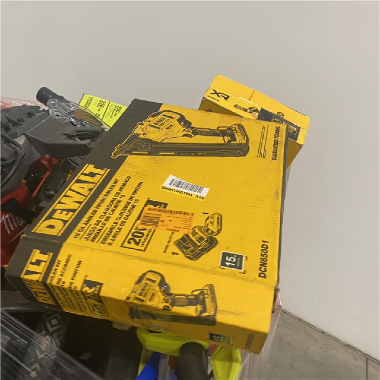 Dallas Location - As-Is Tool Pallet