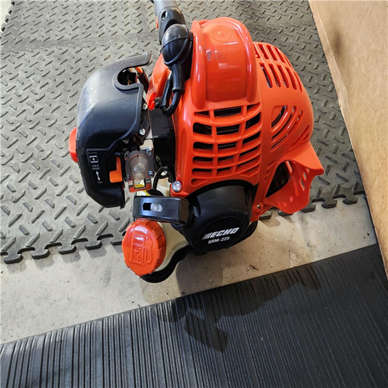 HOUSTON LOCATION - AS-IS Echo SRM-225 21.2cc 2 Stroke Fuel Efficient Durable Gas Straight Shaft Trimmer