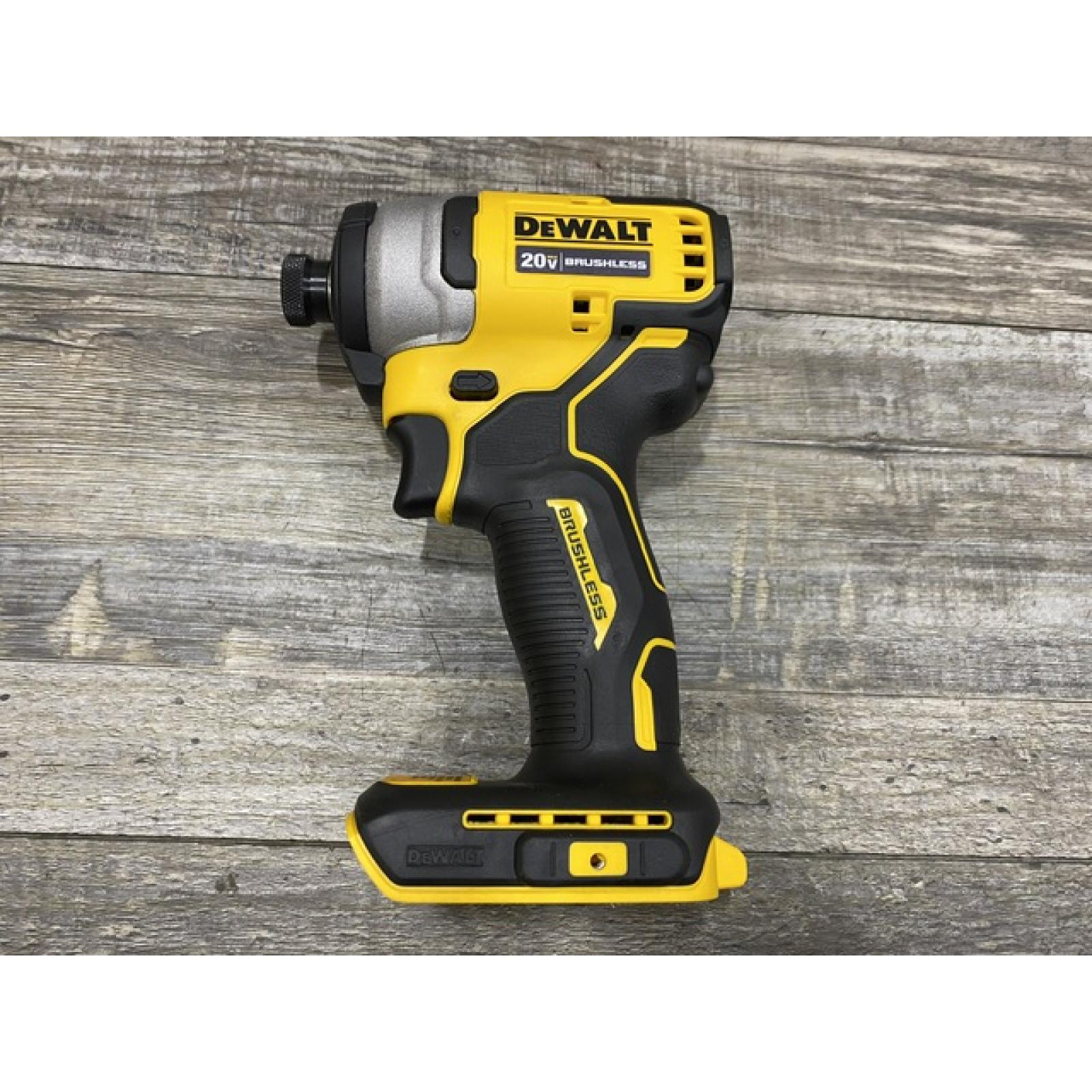 AS-IS DEWALT Atomic 20V Max Lithium-Ion Brushless Cordless Compact 1/4 in. Impact Driver Kit