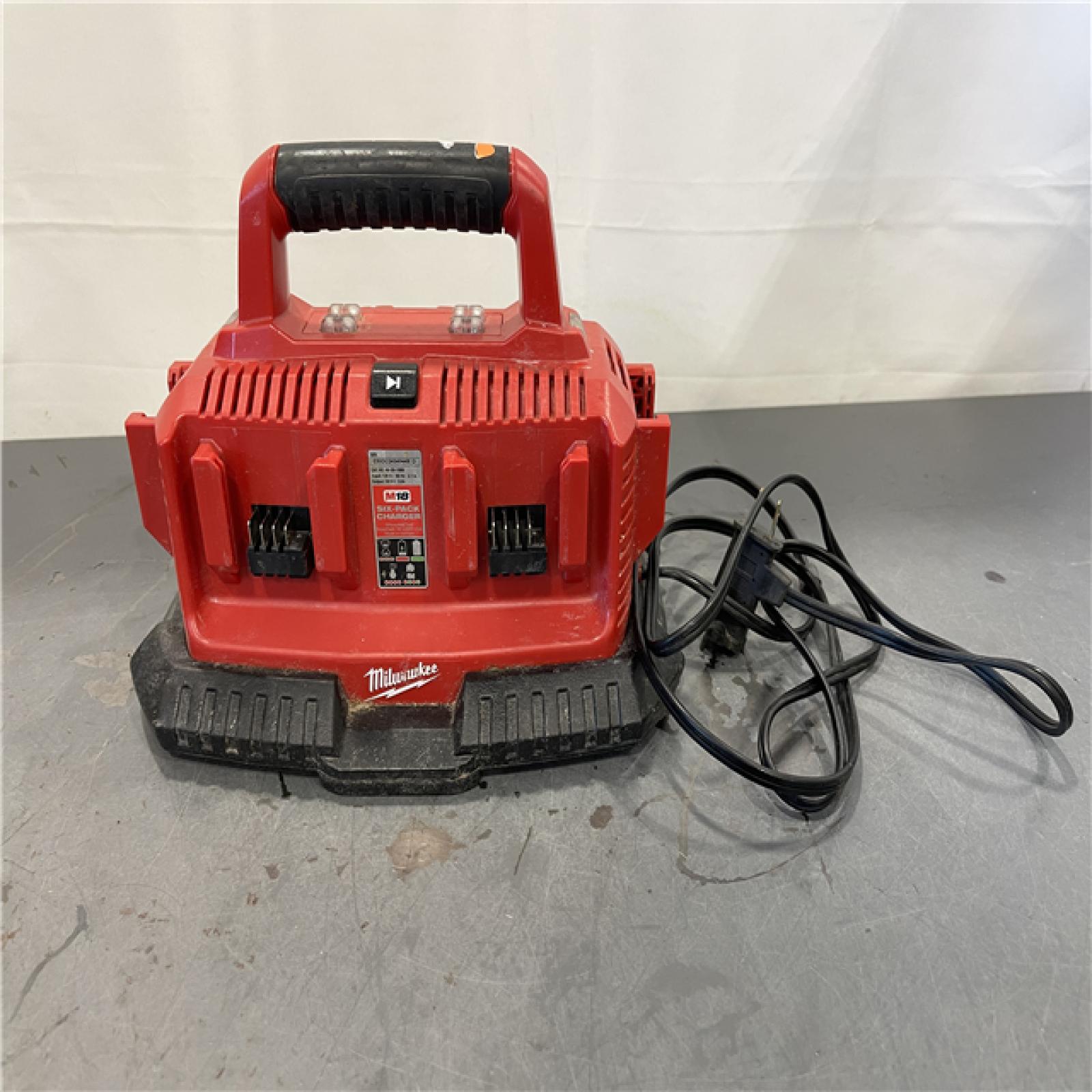 AS-IS - Milwaukee M18 18-Volt Lithium-Ion 6-Port Sequential Battery Charger