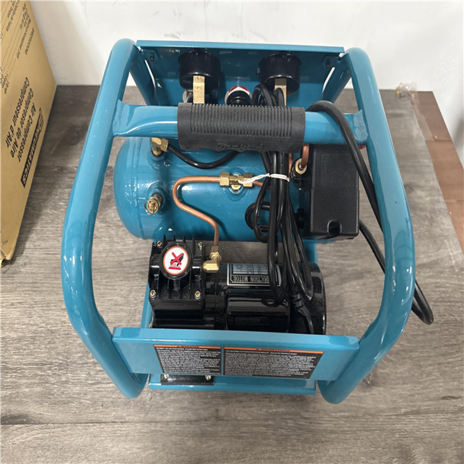 CALIFORNIA LIKE NEW MAKITA AC001 AIR COMPRESSOR