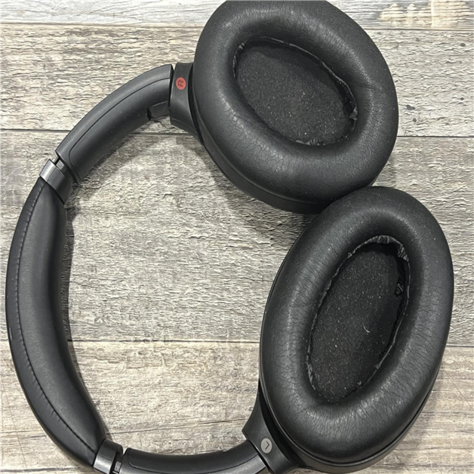AS-IS Sony WH1000XM3 Black Wireless Bluetooth Headphones