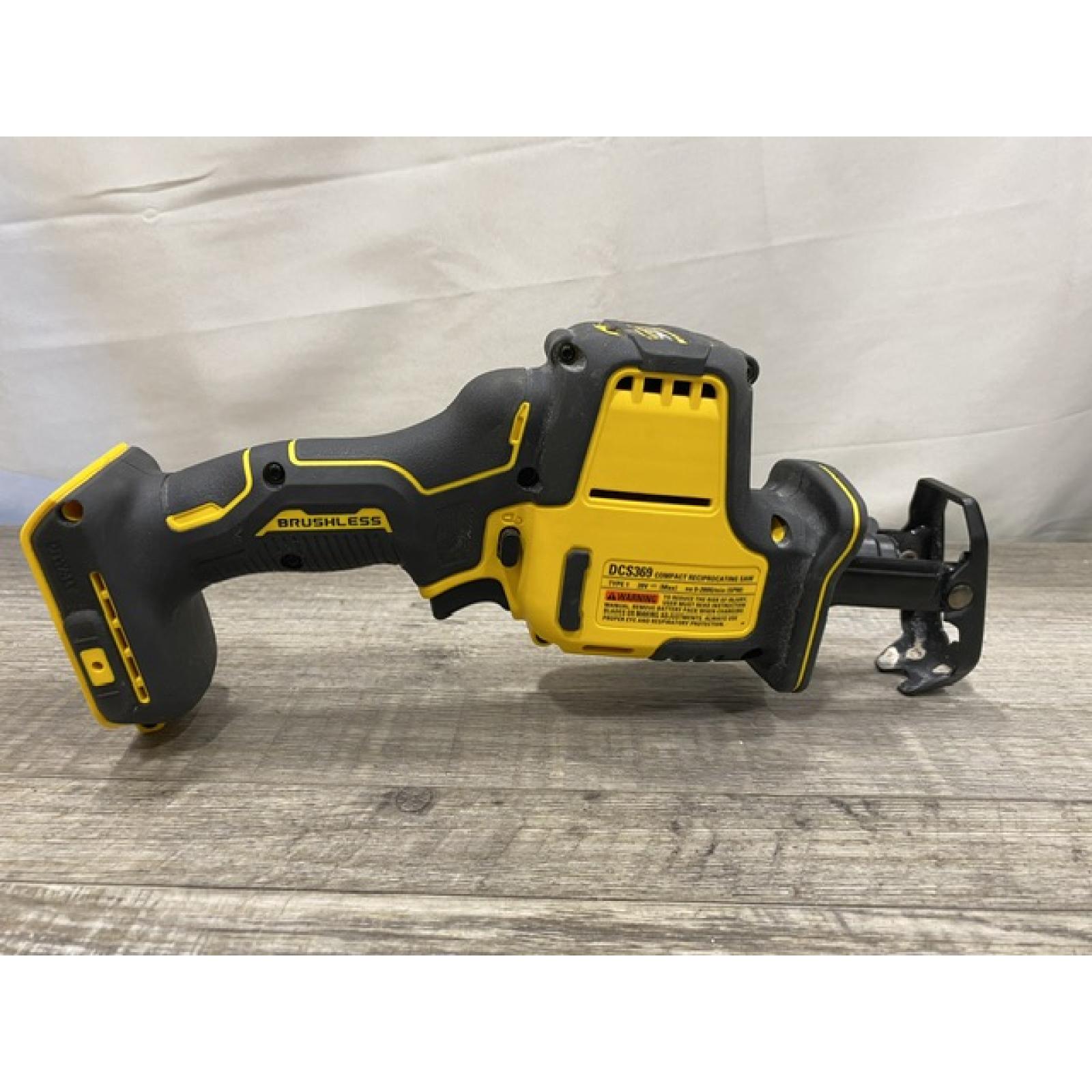 AS-IS DEWALT ATOMIC 20V MAX Cordless Brushless Compact Reciprocating Saw (Tool Only)