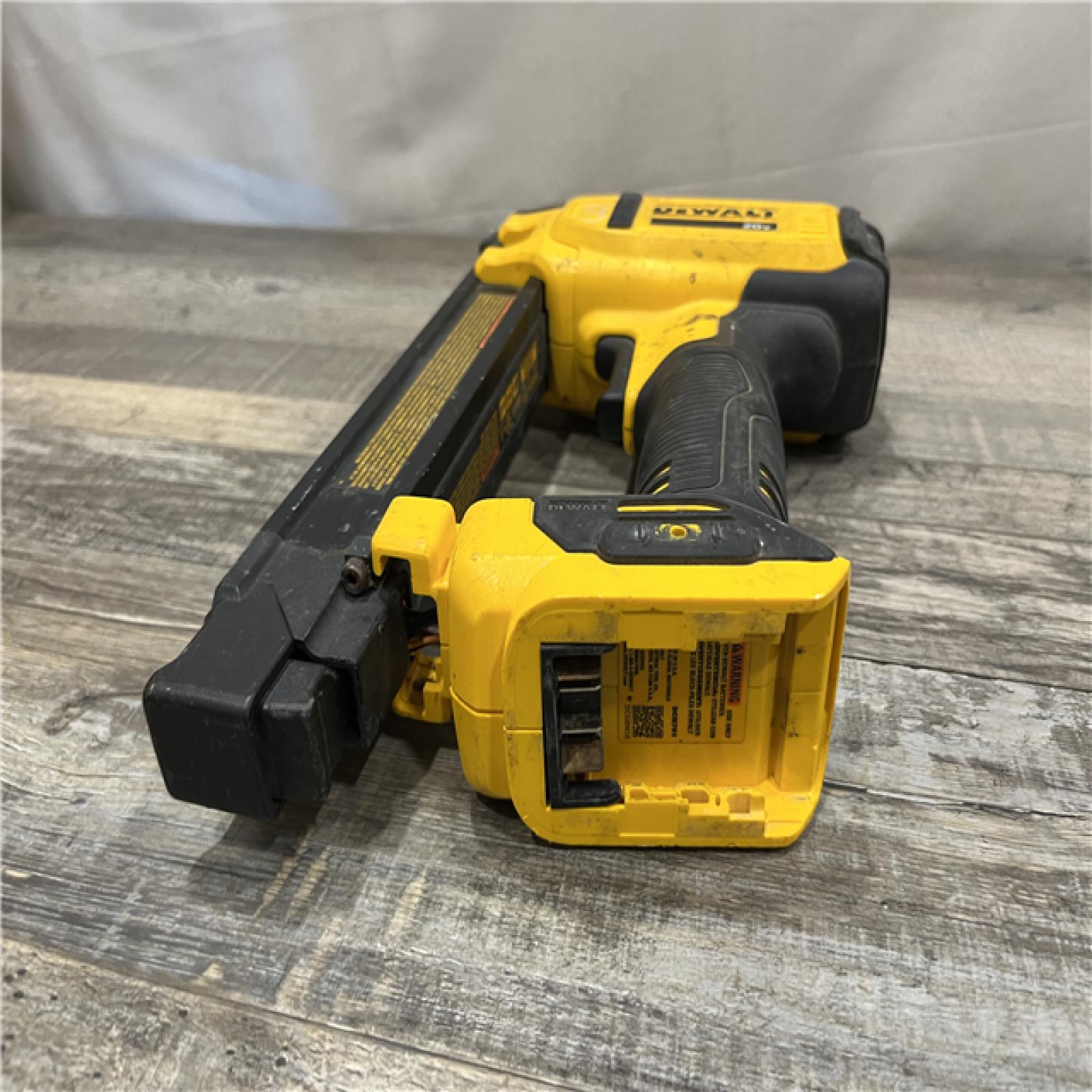AS-IS DEWALT  20V MAX Lithium-Ion Cordless Cable Stapler (Tool Only)
