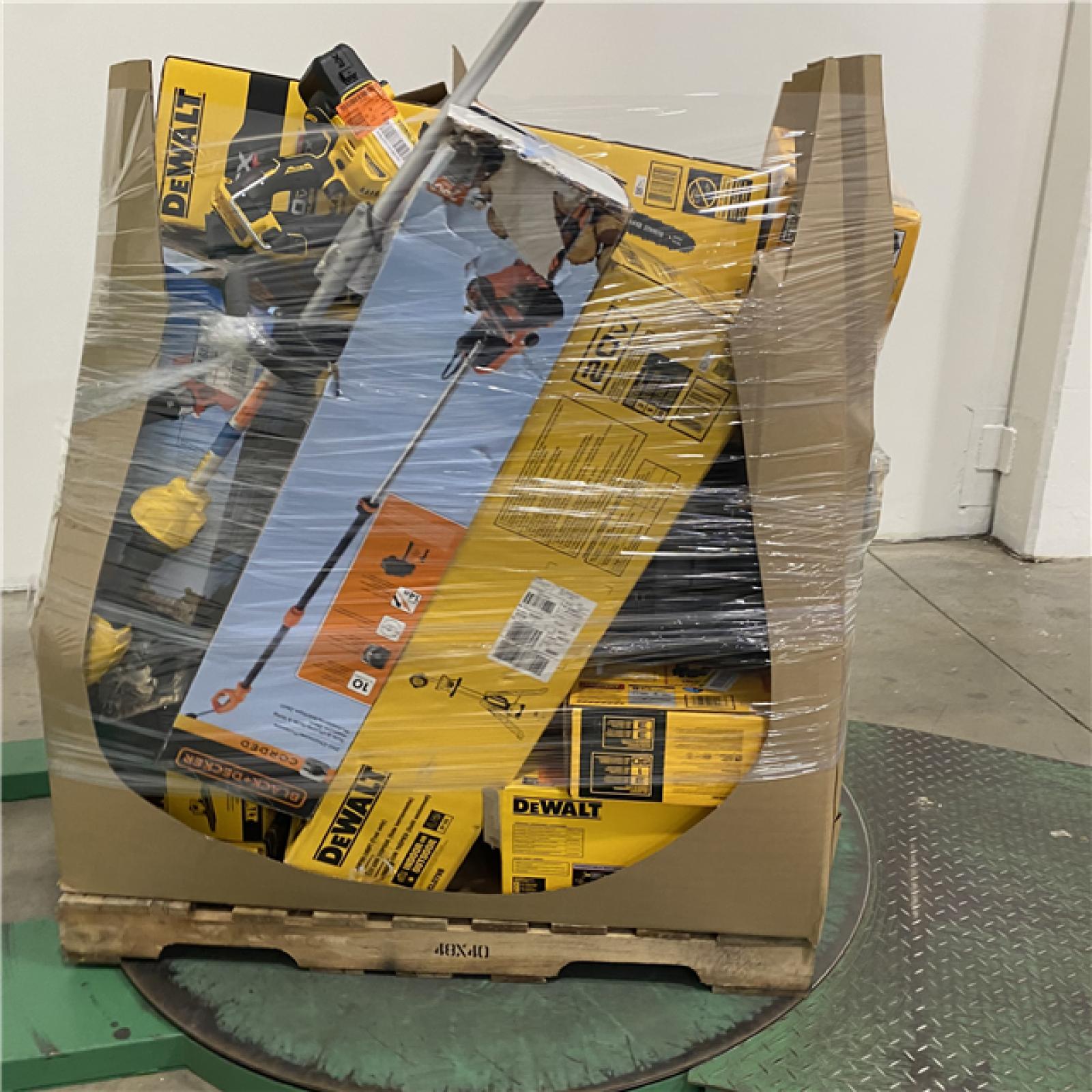 Dallas Location - As-Is DEWALT Tool Pallet