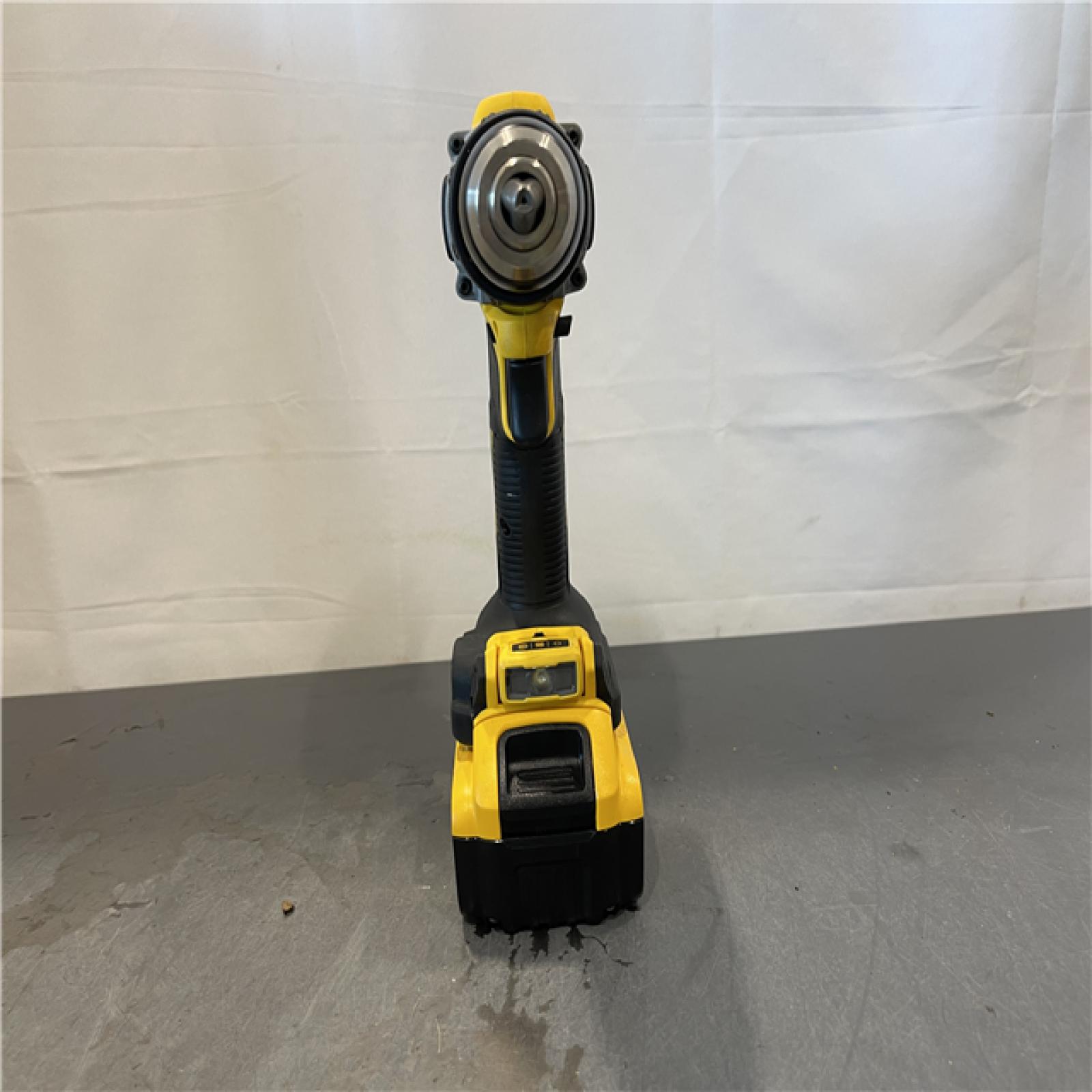 AS-IS - DEWALT 20V MAX XR Brushless Cordless 1/2 Drill/Driver Kit