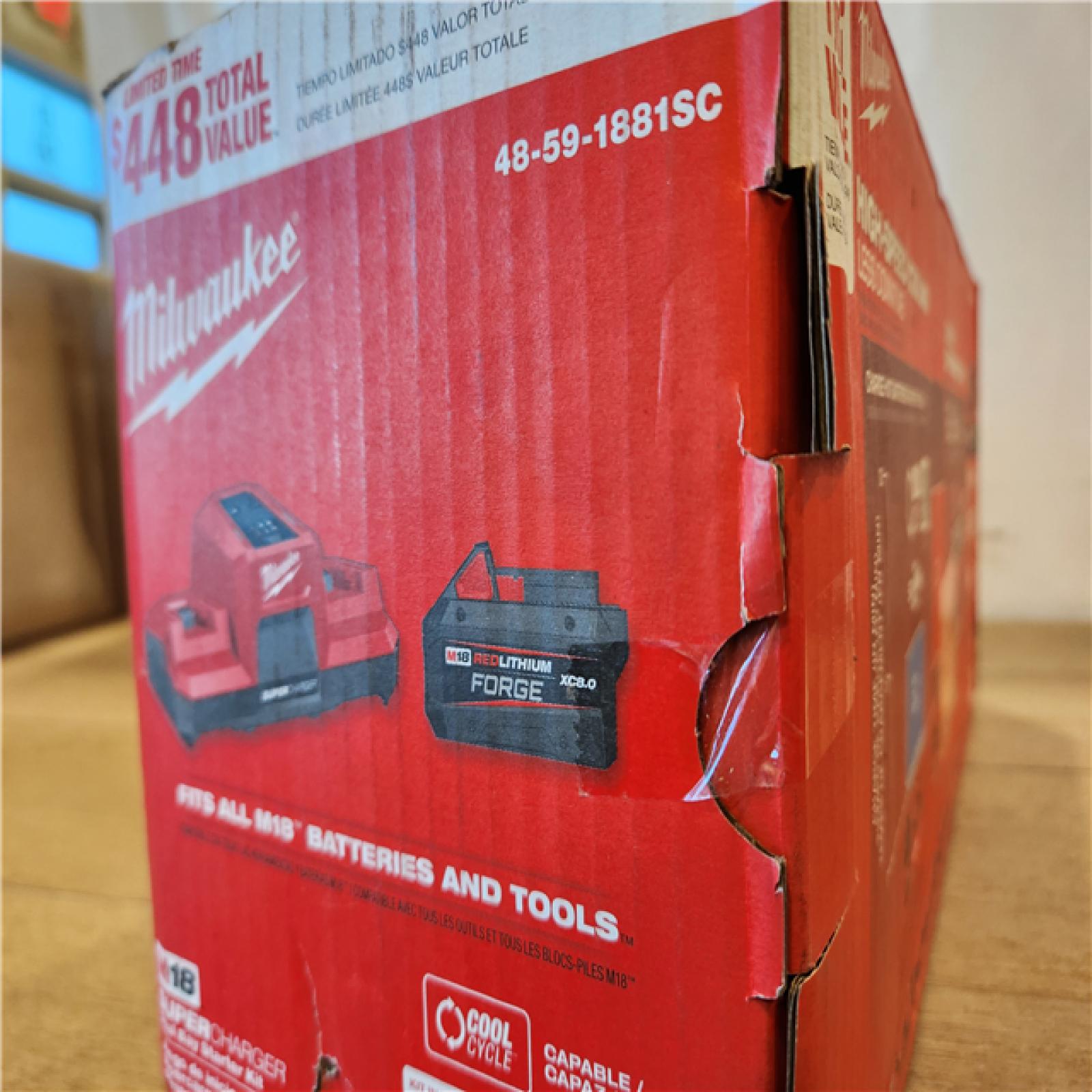 NEW- Milwaukee Tool M18 Dual Bay Simultaneous Super Charger Starter Kit with M18 18V Lithium-Ion REDLITHIUM FORGE XC 8.0 Ah Battery Pack