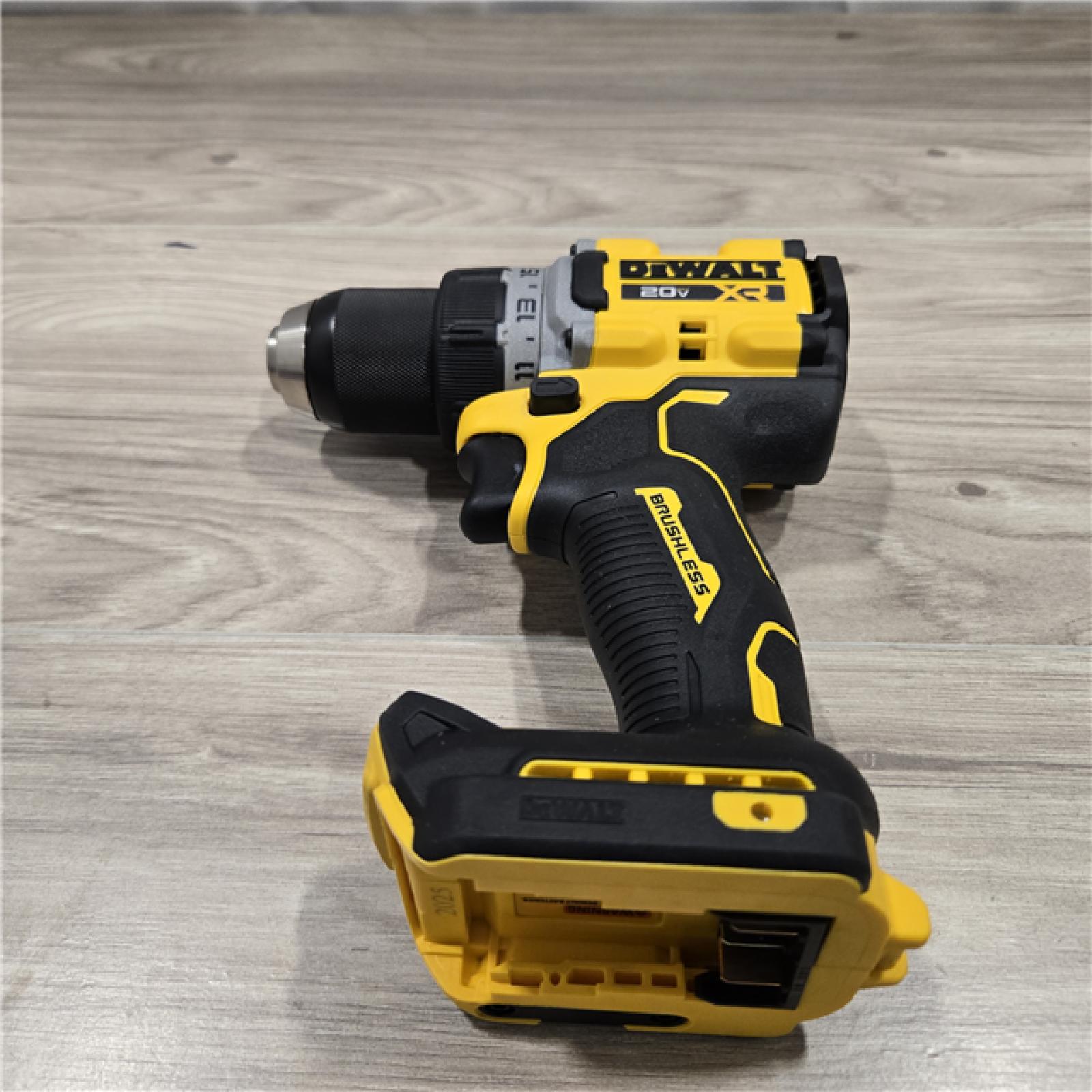 AS-IS DEWALT 20V MAX XR Cordless Drill/Driver Kit