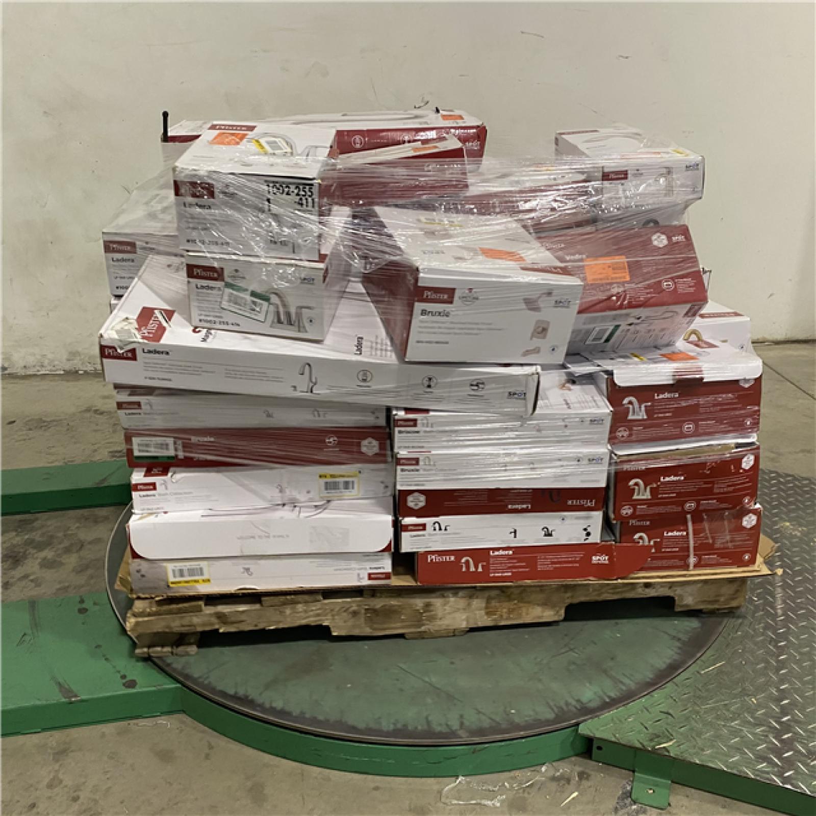 Dallas Location - As-Is Bath & Kitchen Faucets Palllet