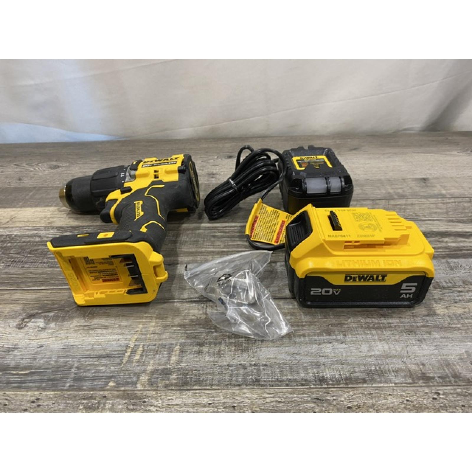 AS-IS DEWALT ATOMIC 20V Lithium-Ion Cordless 1/2 in. Hammer Drill Kit