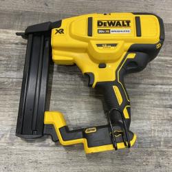 AS-IS DEWALT 20V MAX XR Lithium-Ion Cordless 18-Gauge Narrow Crown Stapler Kit