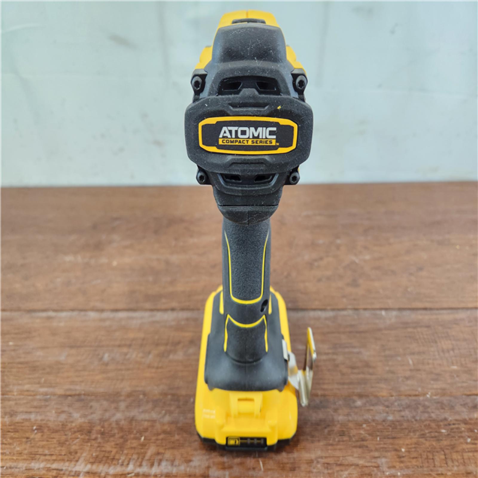 AS-IS DEWALT ATOMIC Compact Series 20V MAX Brushless Cordless 1/2 Hammer Drill Kit