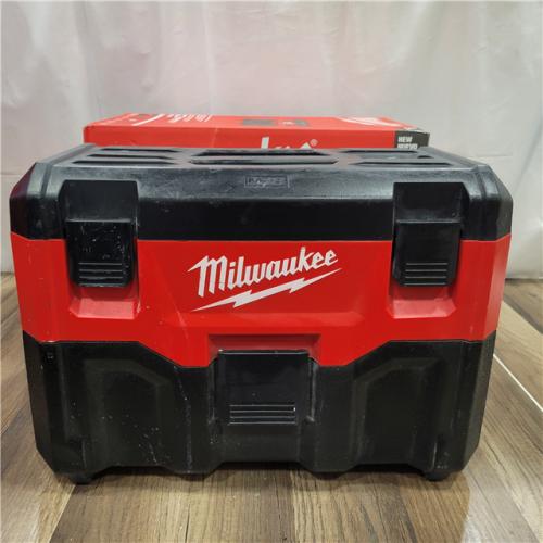 AS-IS  Milwaukee M18 Vacuum 2Gal 6  Hose Access Bare Tool