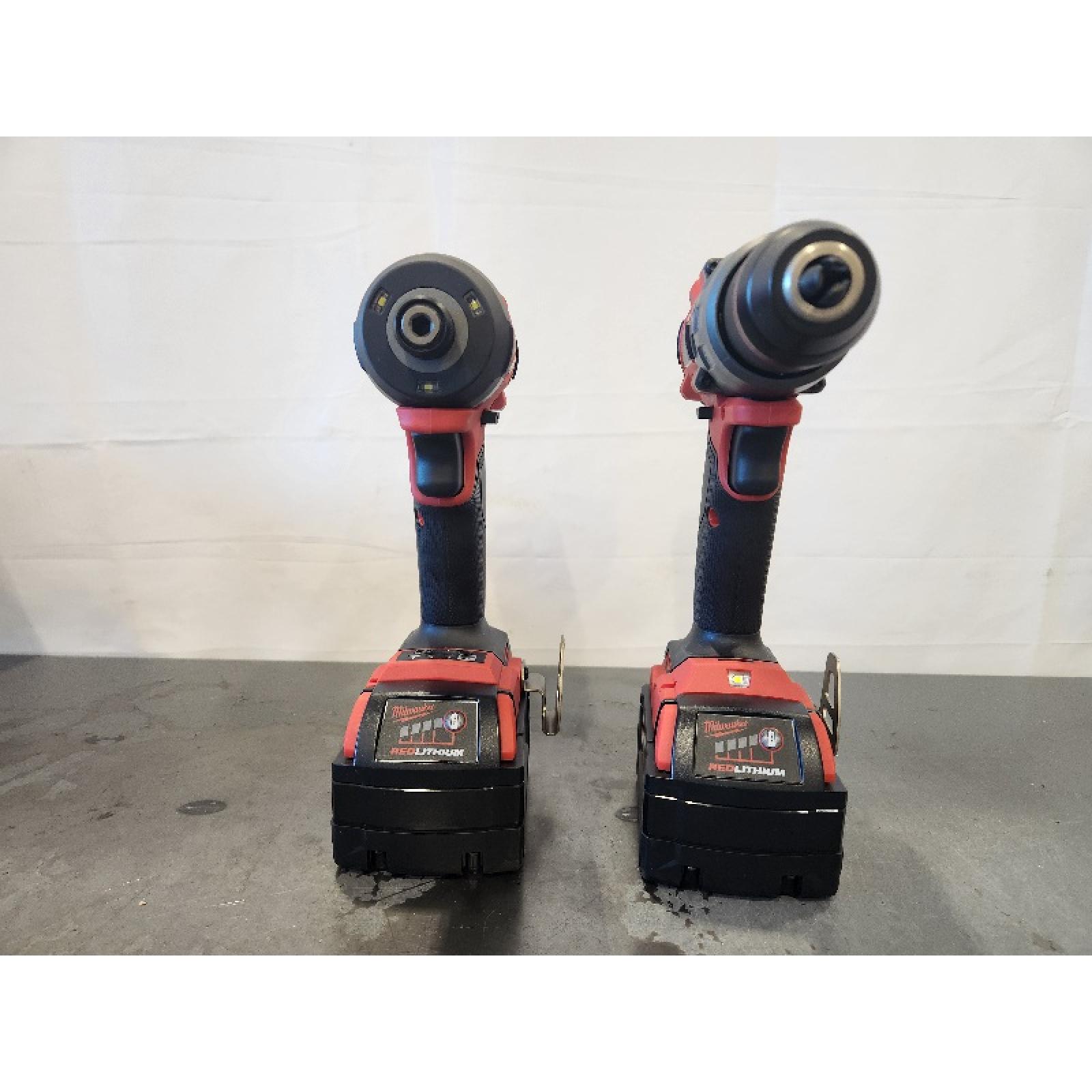 AS-IS- MILWAUKEE FUEL 18V Lithium-Ion Brushless Cordless Hammer Drill and Impact Driver Combo Kit