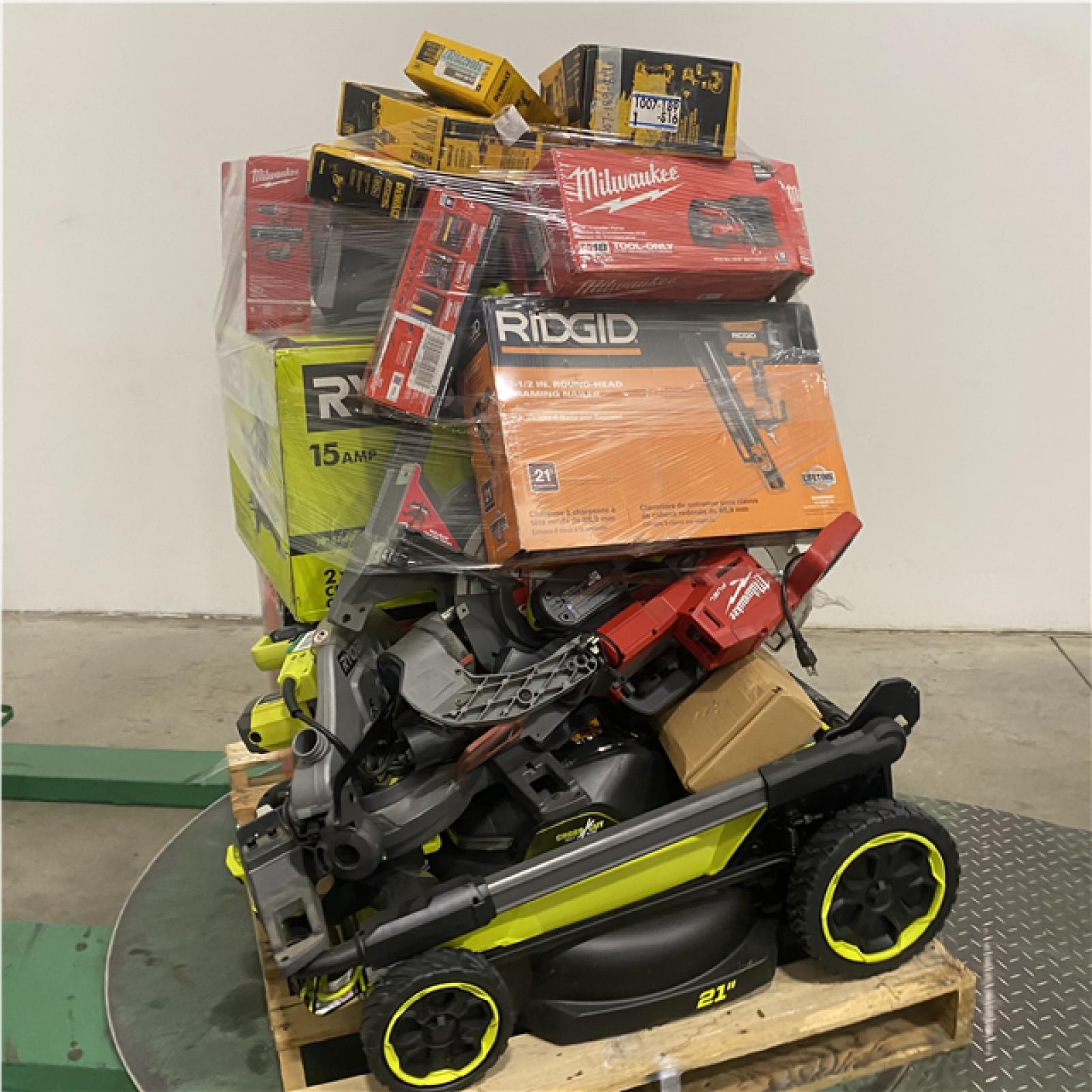 Dallas Location - As-Is Tool Pallet