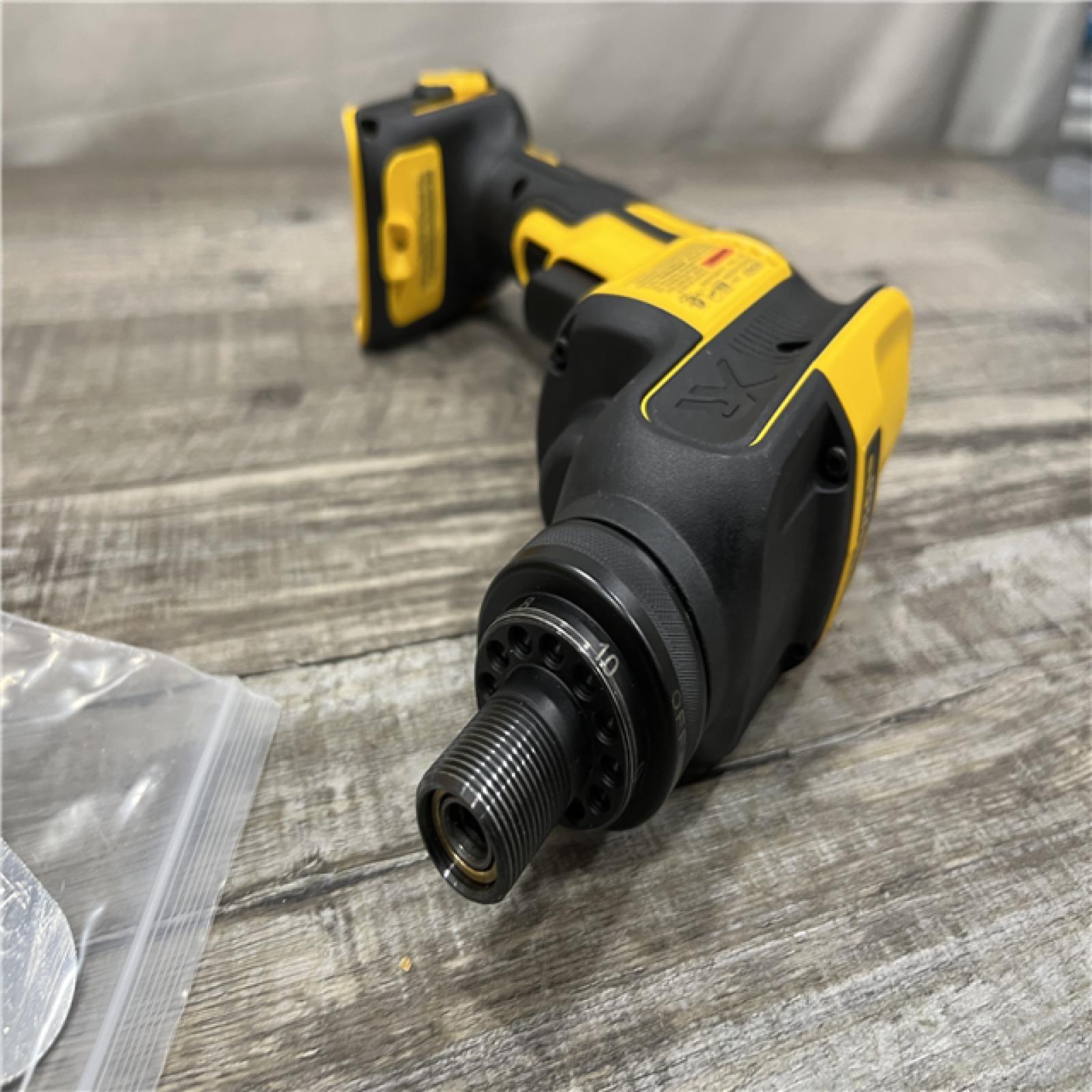 AS-IS DEWALT 20V MAX XR Cordless Brushless Drywall Screw Gun Threaded Clutch Housing (Tool Only)
