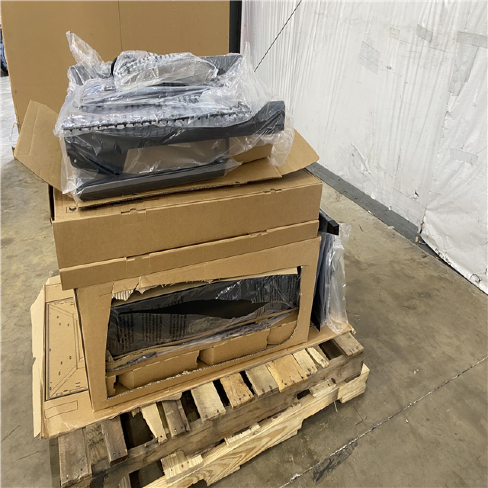 Houston Location AS IS - Traeger Woodridge Elite Grill