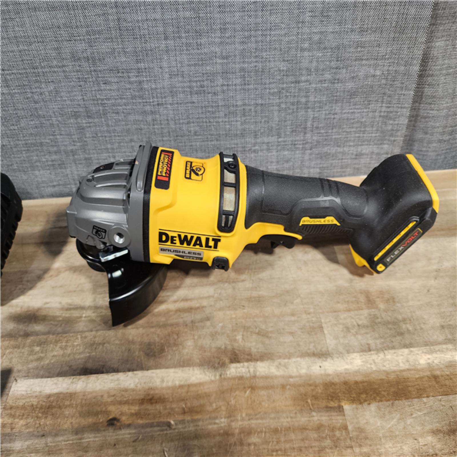 HOUSTON LOCATION - AS-IS DeWalt FLEXVOLT 60V Cordless 4-1/2 to 6 in. Grinder Kit (Battery & Charger)