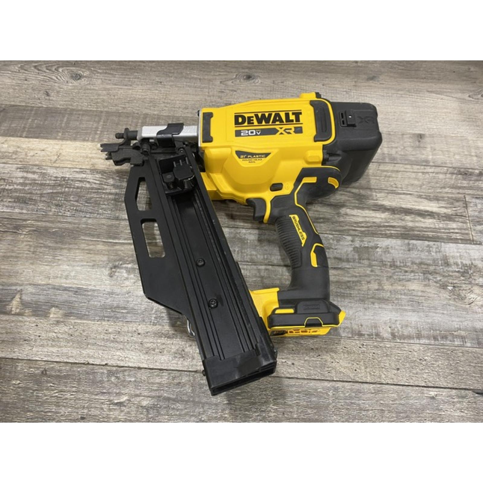 AS-IS DEWALT 20-Volt 21° Cordless Framing Nailer (Tool-Only)
