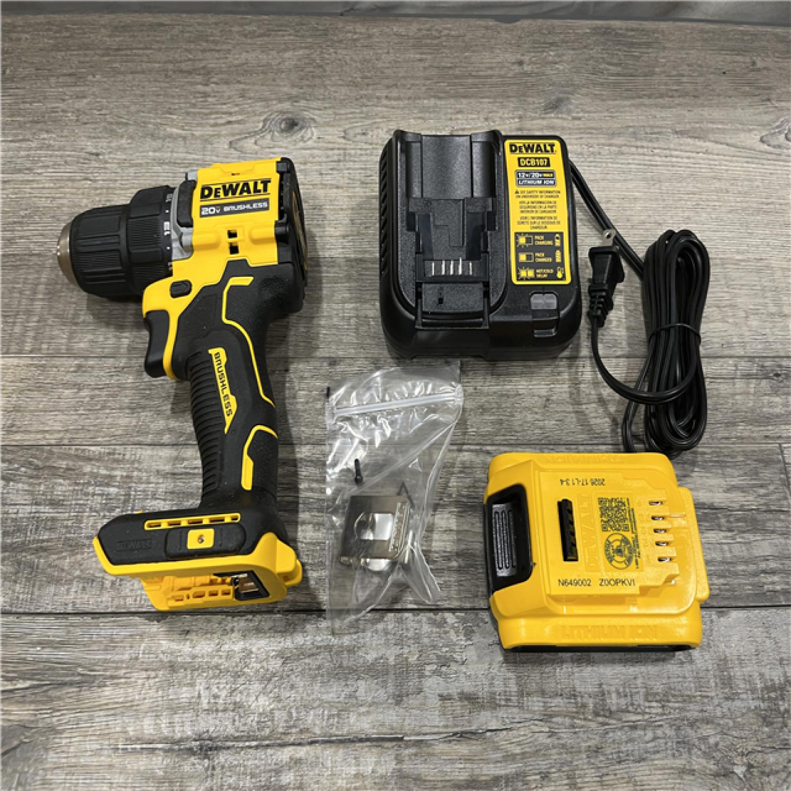 AS-IS DEWALT Atomic 20V Lithium-Ion Cordless Compact 1/2 in. Drill/Driver Kit