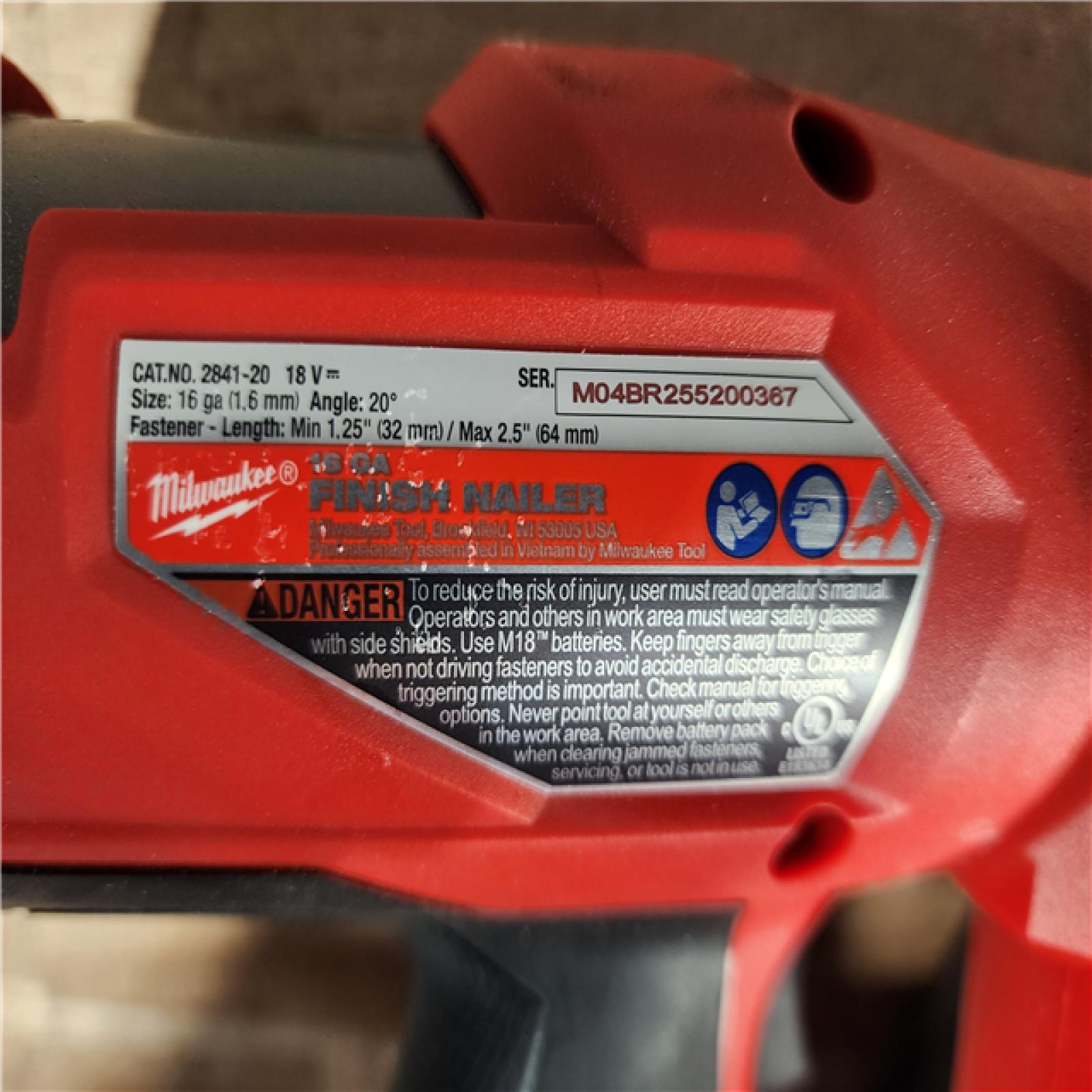 HOUSTON LOCATION - AS-IS Milwaukee FUEL 18-Volt Lithium-Ion Brushless Cordless Gen II 16-Gauge Angled Finish Nailer (Tool-Only)