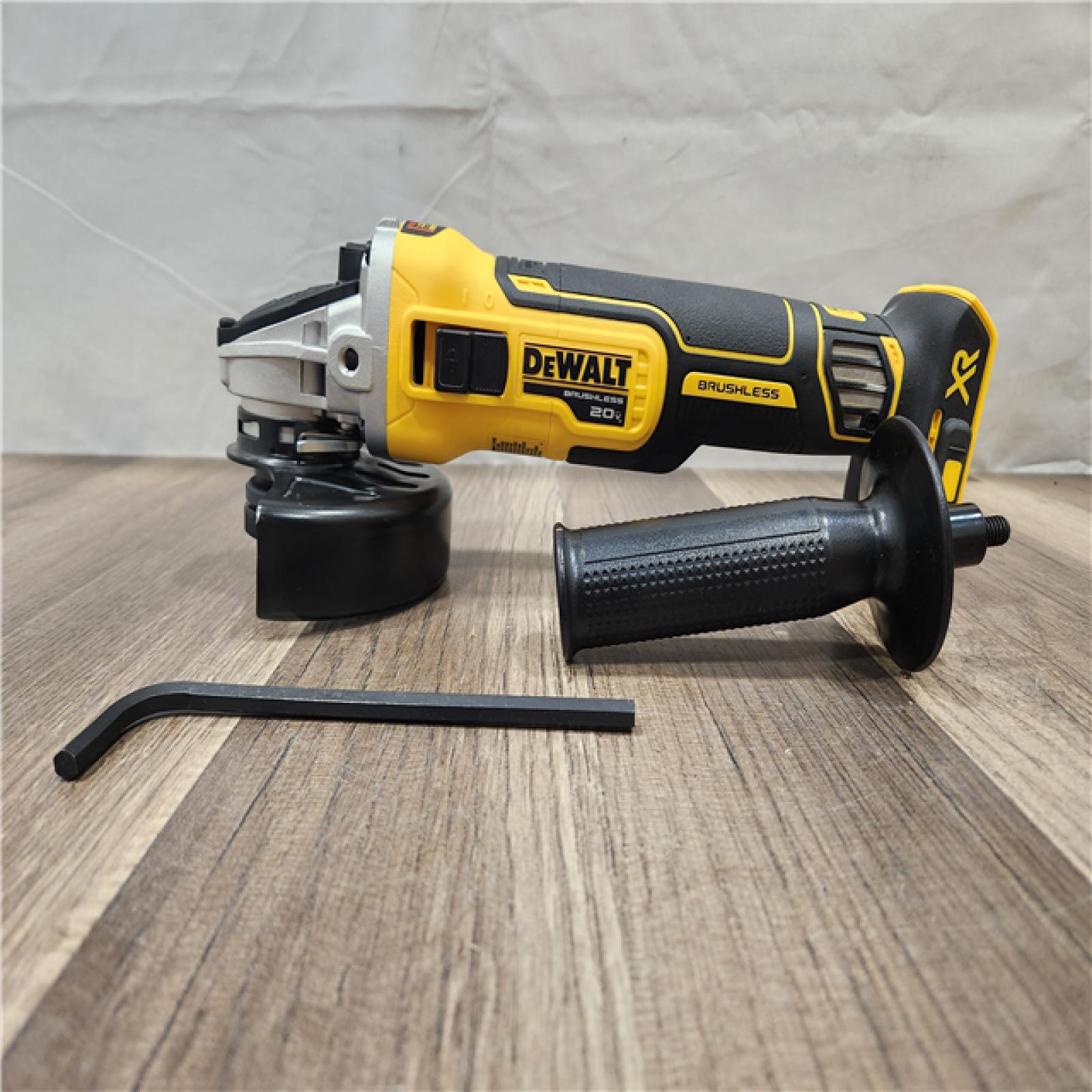 AS-IS- DeWalt DCG405B 20V Max XR 4.5-Inch Slide Switch Small Angle Grinder (Tool Only)