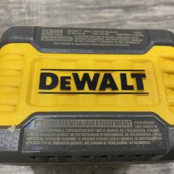 AS-IS DEWALT 20V/60V MAX FLEXVOLT Lithium-Ion 9.0Ah Battery and Charger Starter Kit