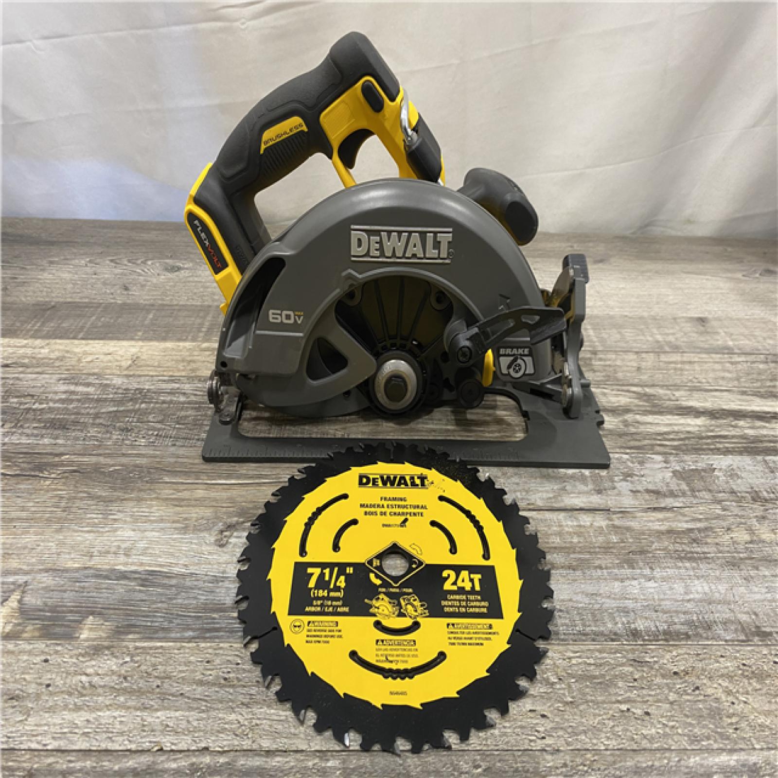 AS-IS DEWALT FLEXVOLT 60V MAX Cordless Brushless 7-1/4 in. Circular Saw with Brake (Tool Only)