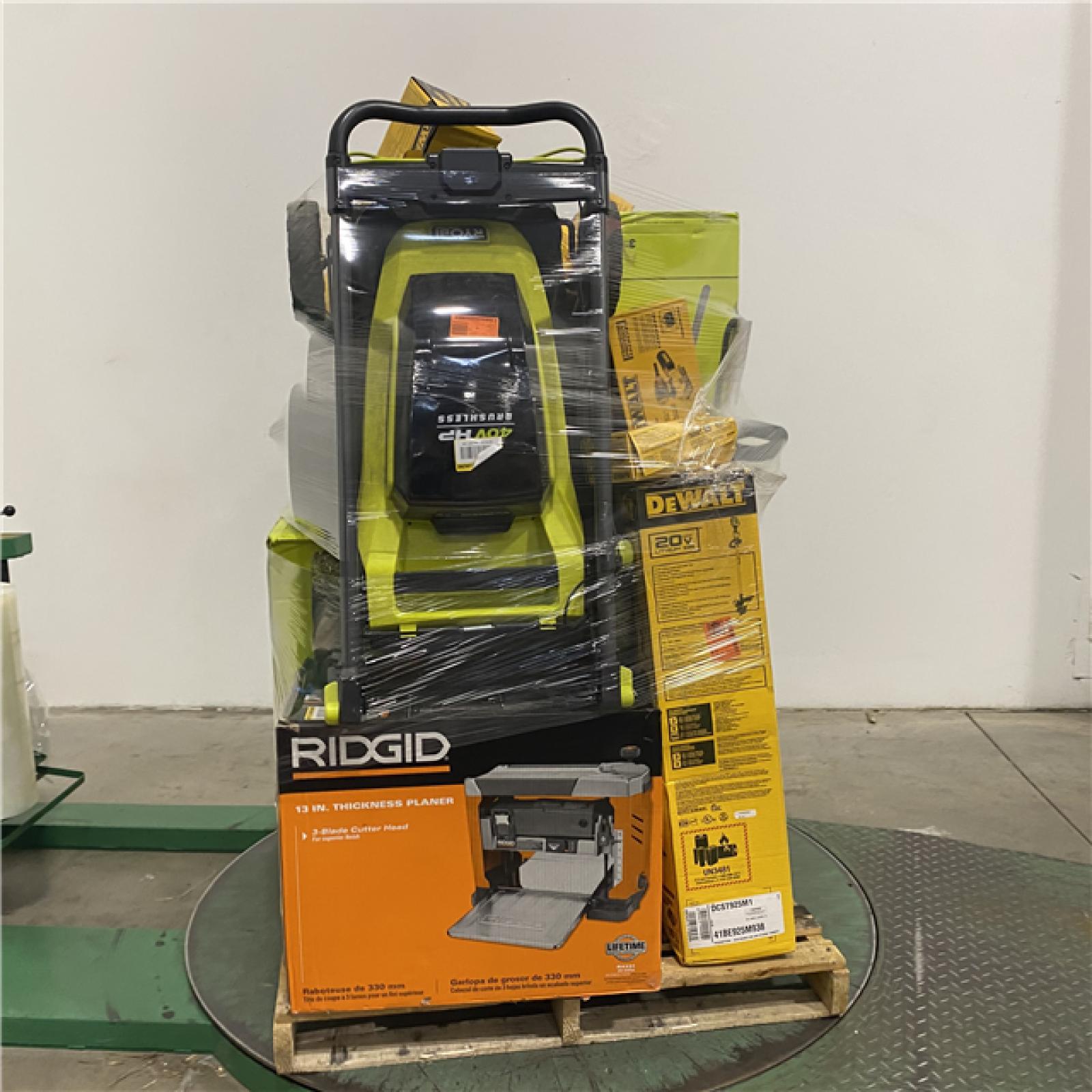 Dallas Location - As-Is Tool Pallet