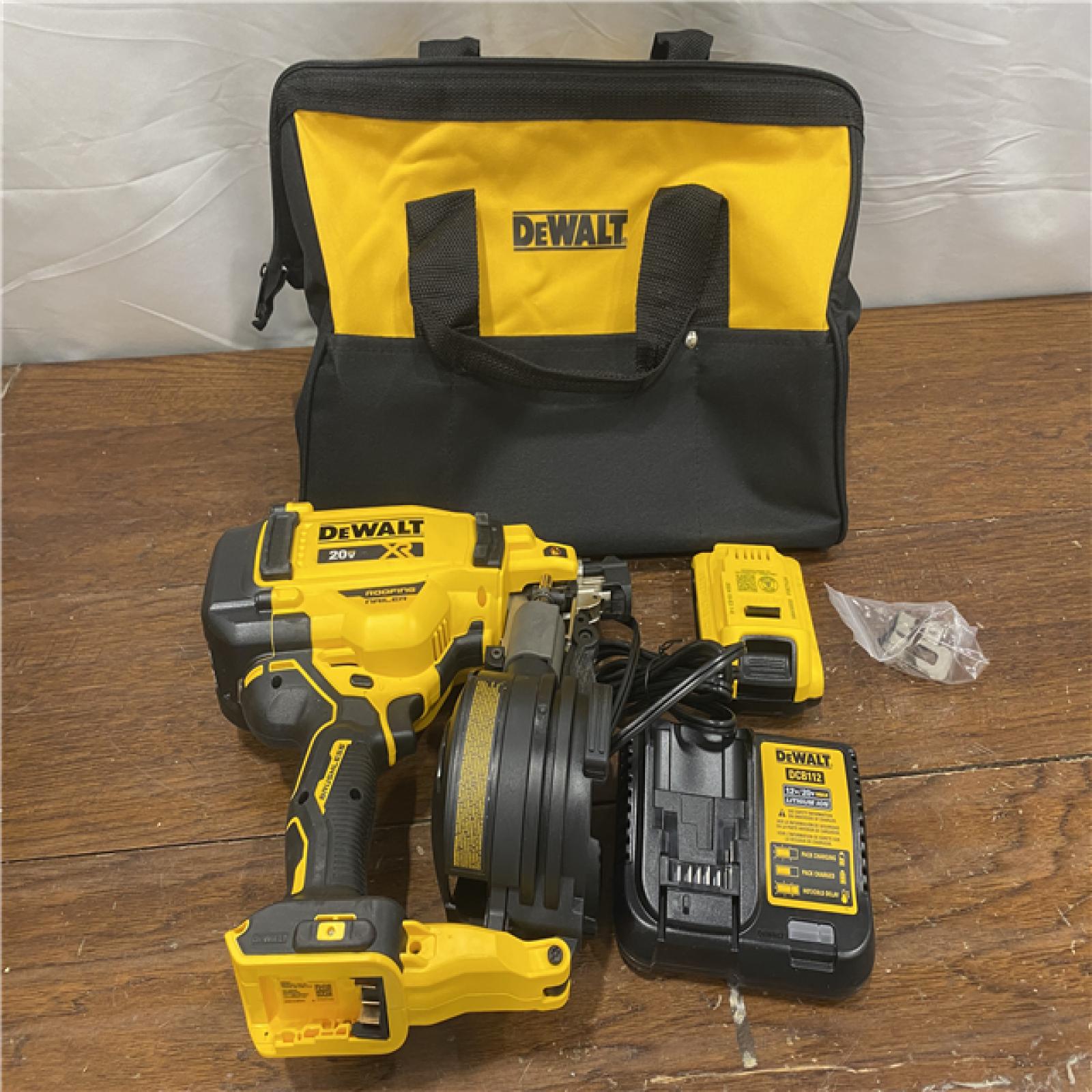 AS-IS DEWALT 2007898 Roofing Nailer Cordless
